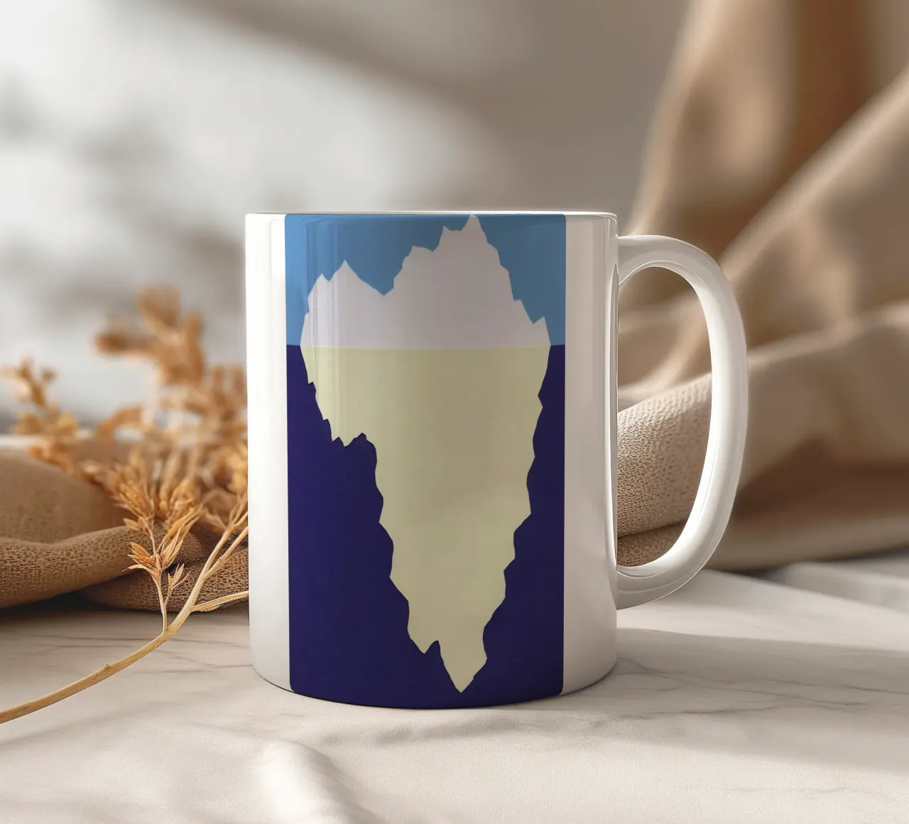 Iceberg tazza in ceramica da Rosi Feist