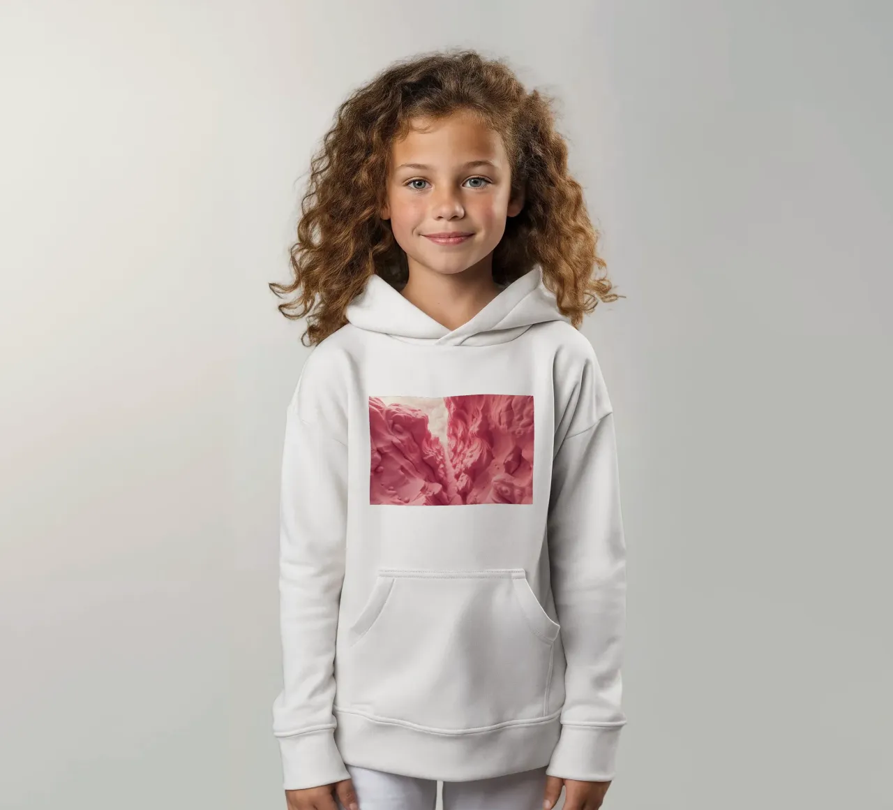 Rosa Felsformation in einer Schlucht mit ungewöhnlichen Texturen Kinder Hoodie von DesignDoodle