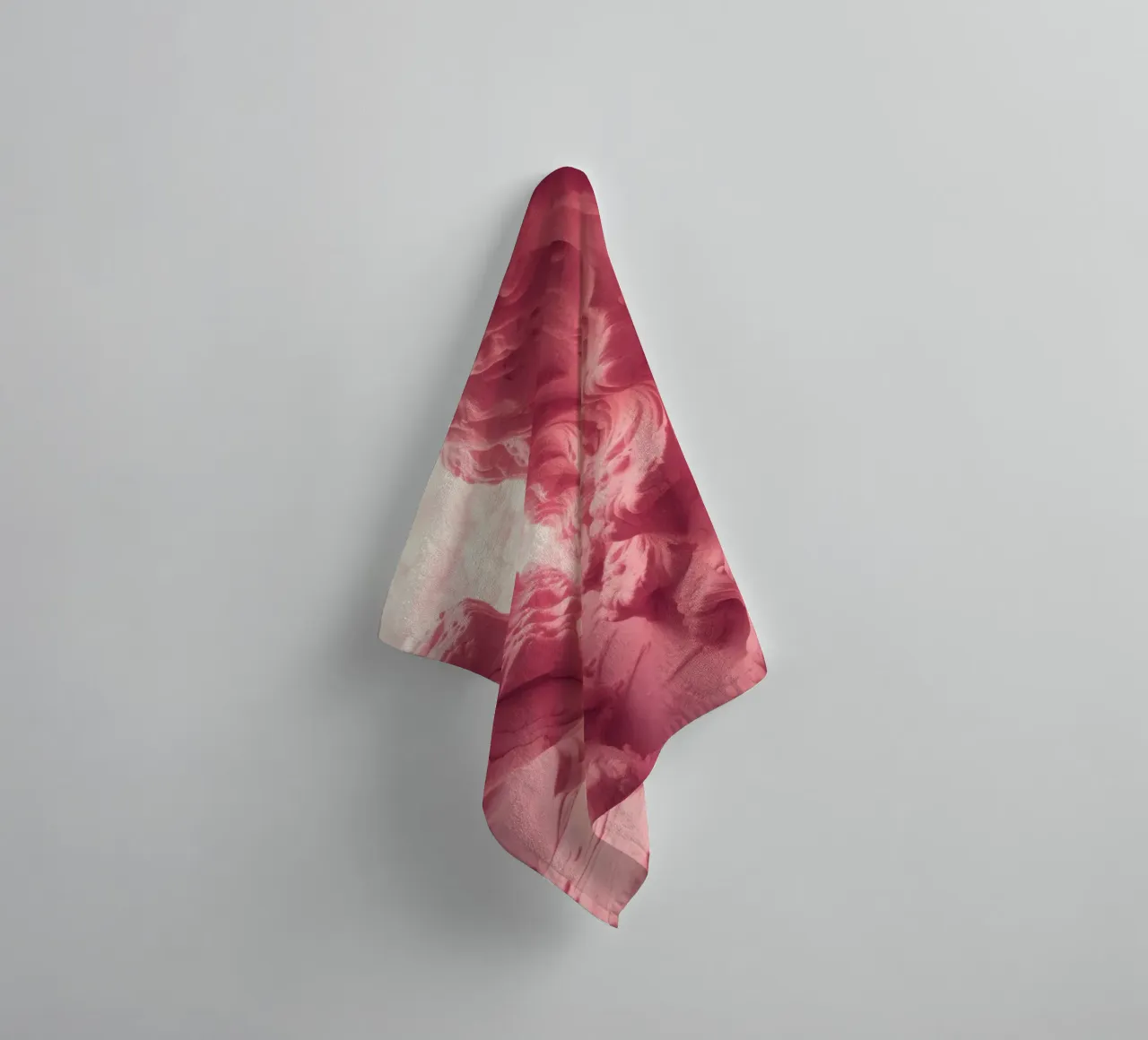 Formazione rocciosa rosa in un canyon con texture insolite asciugamano da bagno da DesignDoodle