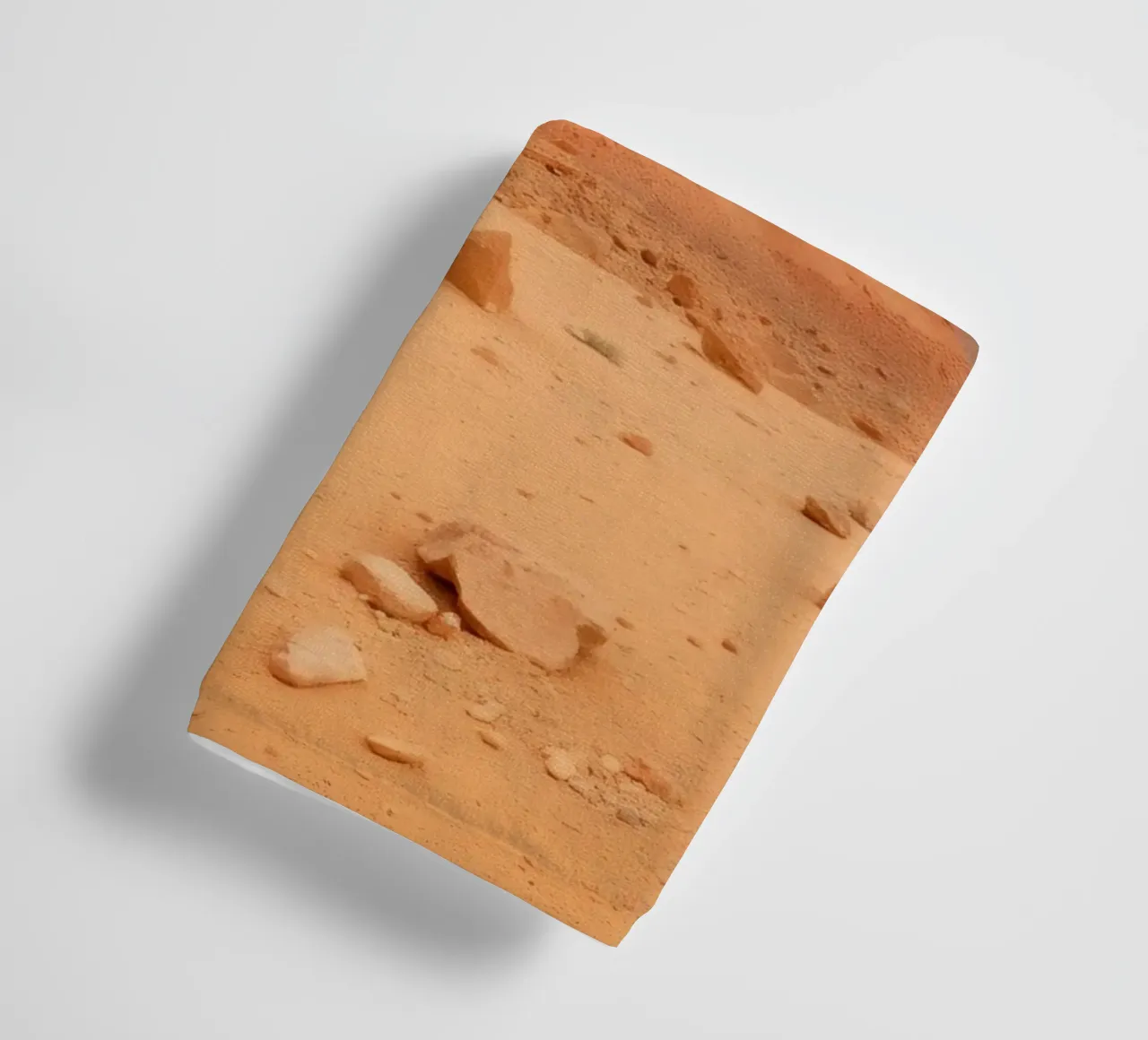 Paesaggio di rocce rosse con formazioni drammatiche asciugamano da bagno da DesignDoodle