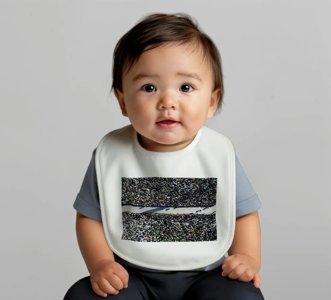 Looking Forward baby slabbetje van ROBERTO H