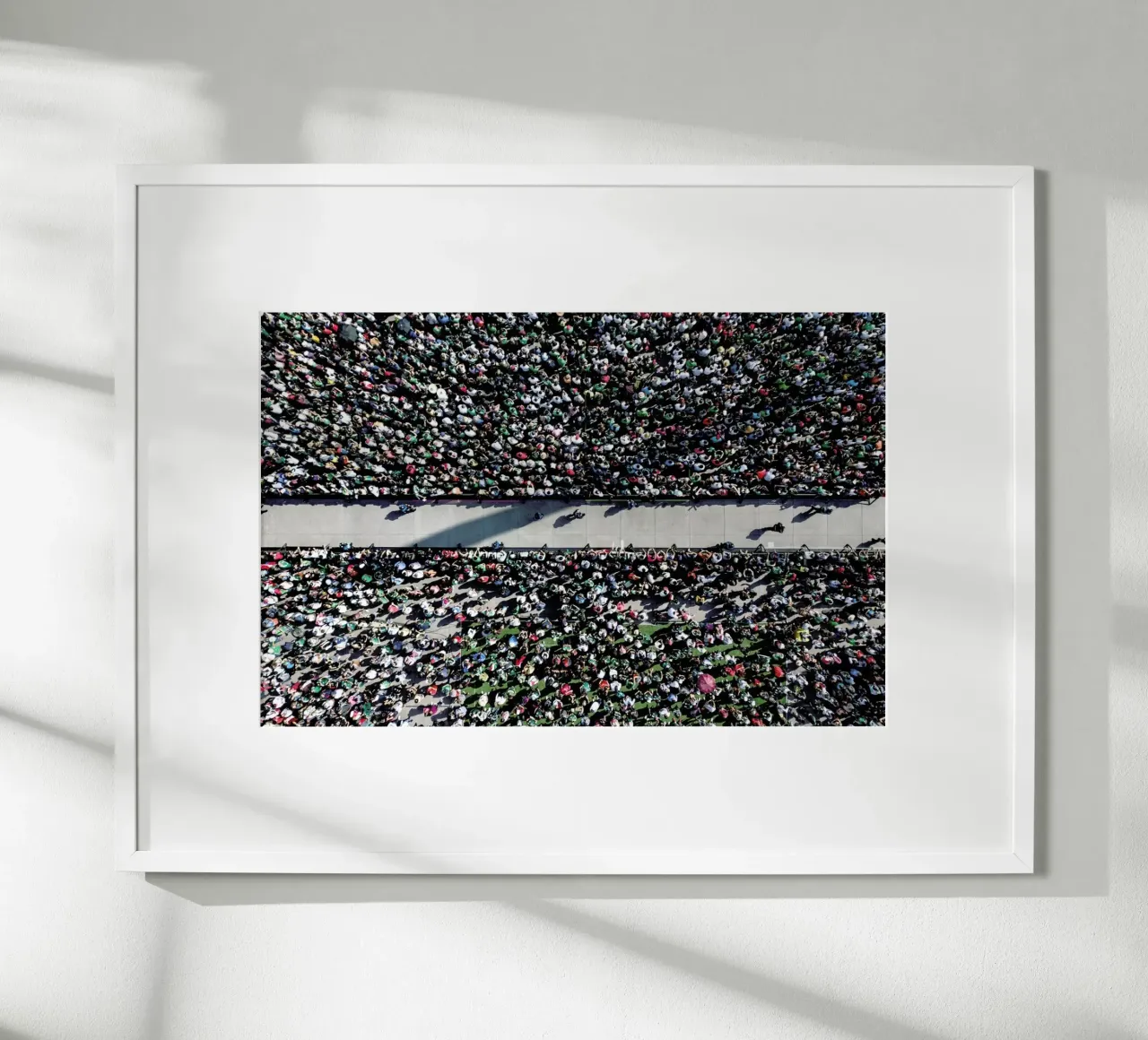 Looking Forward poster da ROBERTO H