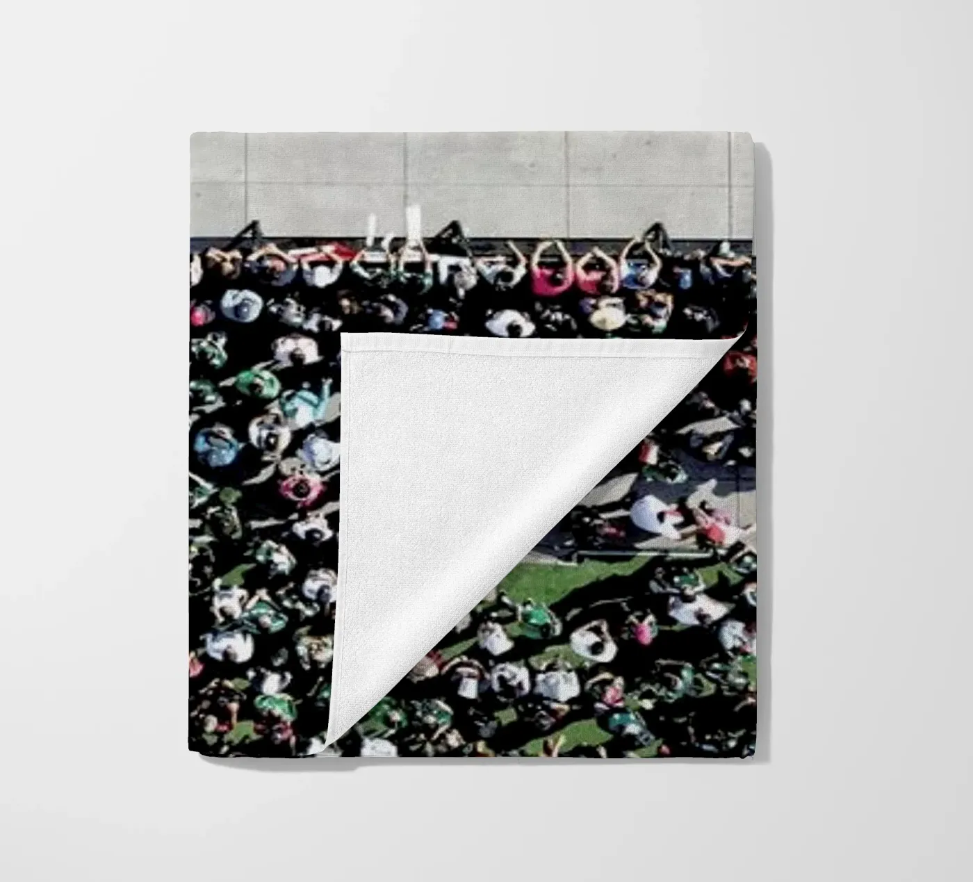 Looking Forward serviette de plage de ROBERTO H