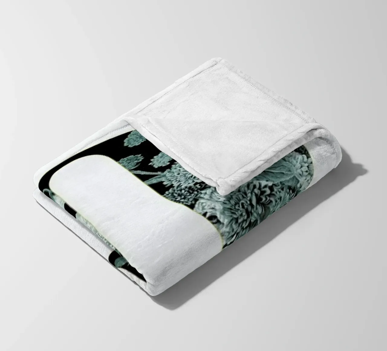 Flower Alphabet - O coperta in pile da Froilein Juno