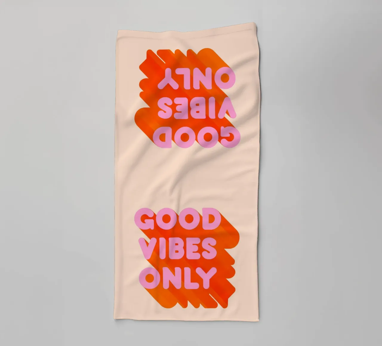 Retro "Good Vibes Only" Grafikdruck Handtuch von showmemars