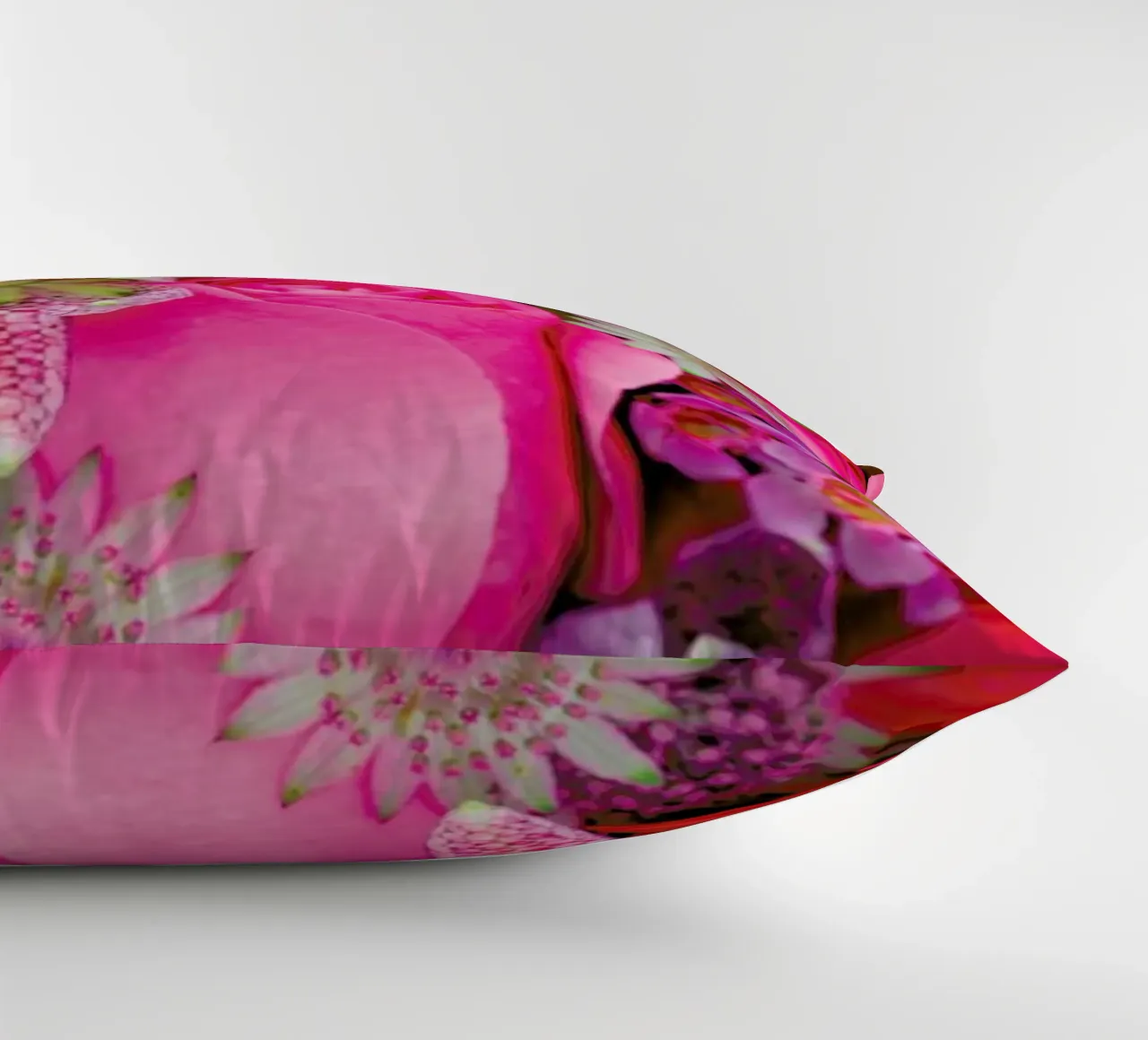 Flower Power cuscino da Curious Collections by Marielle Leenders