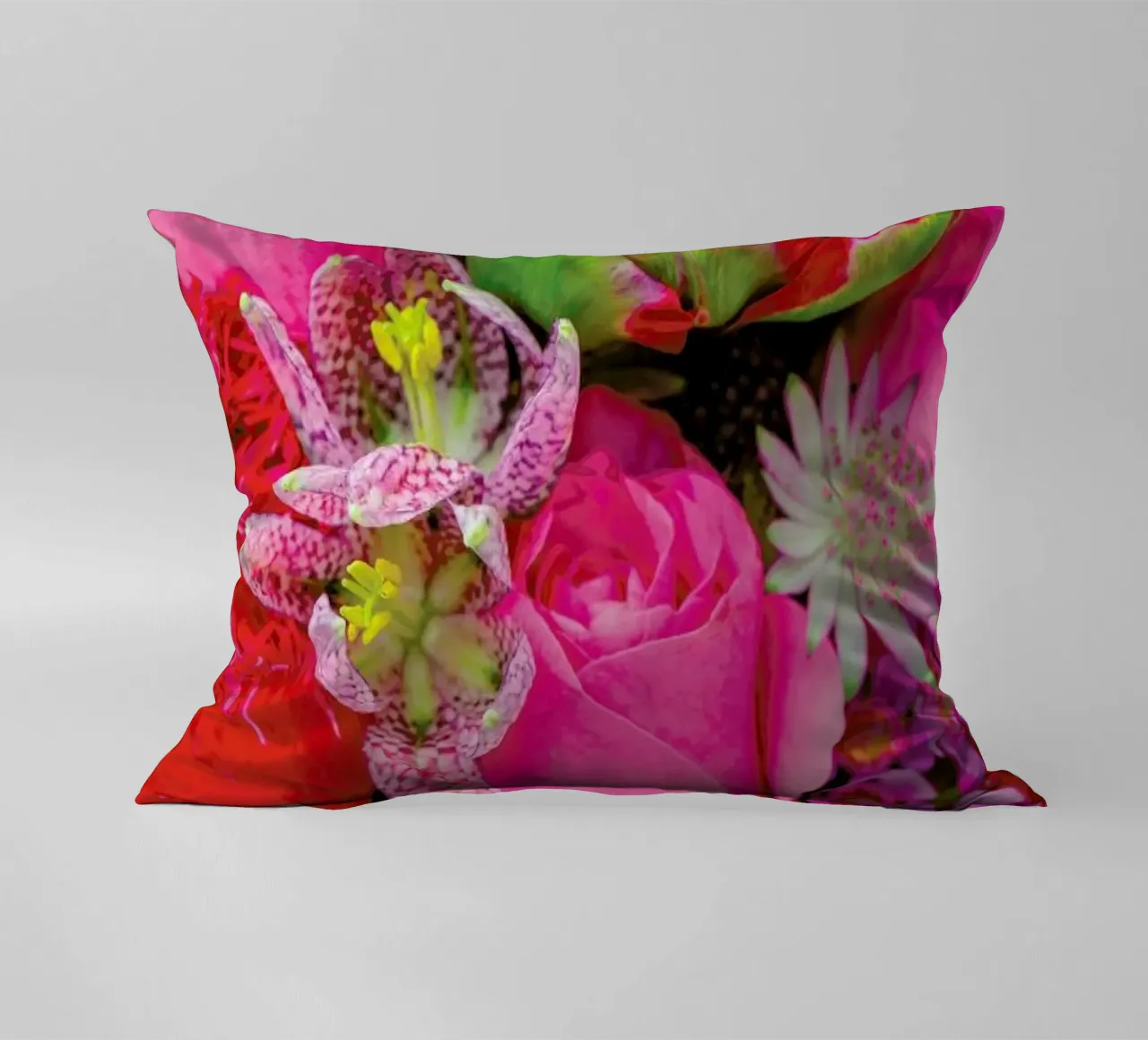 Flower Power cuscino da Curious Collections by Marielle Leenders