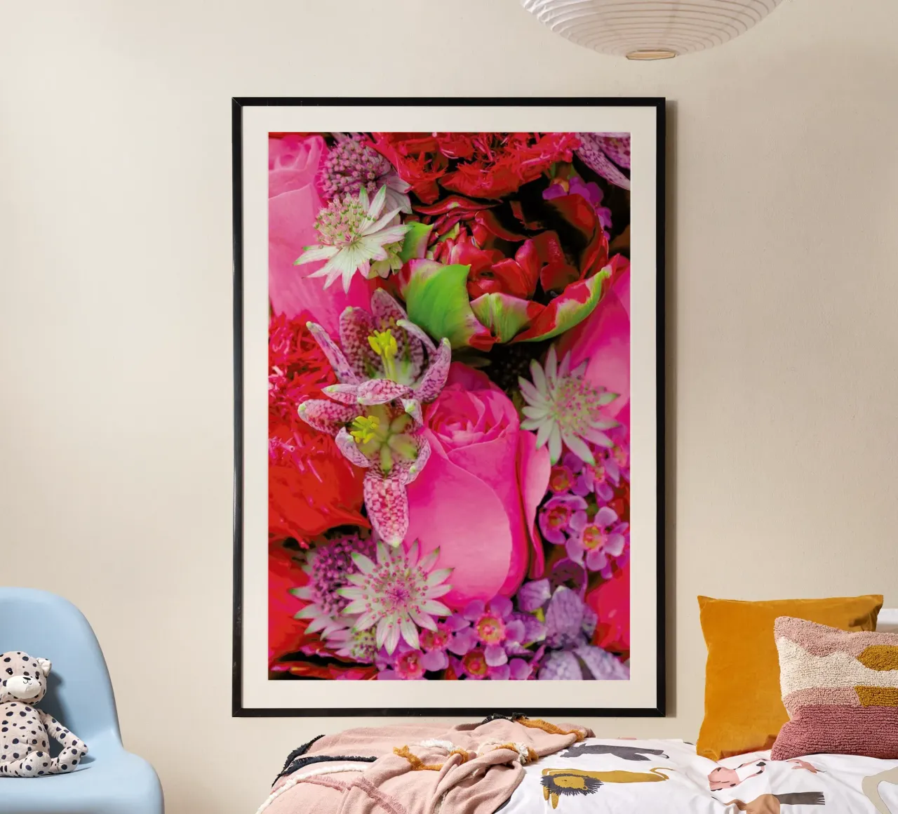 Flower Power poster con telaio in alluminio da Curious Collections by Marielle Leenders