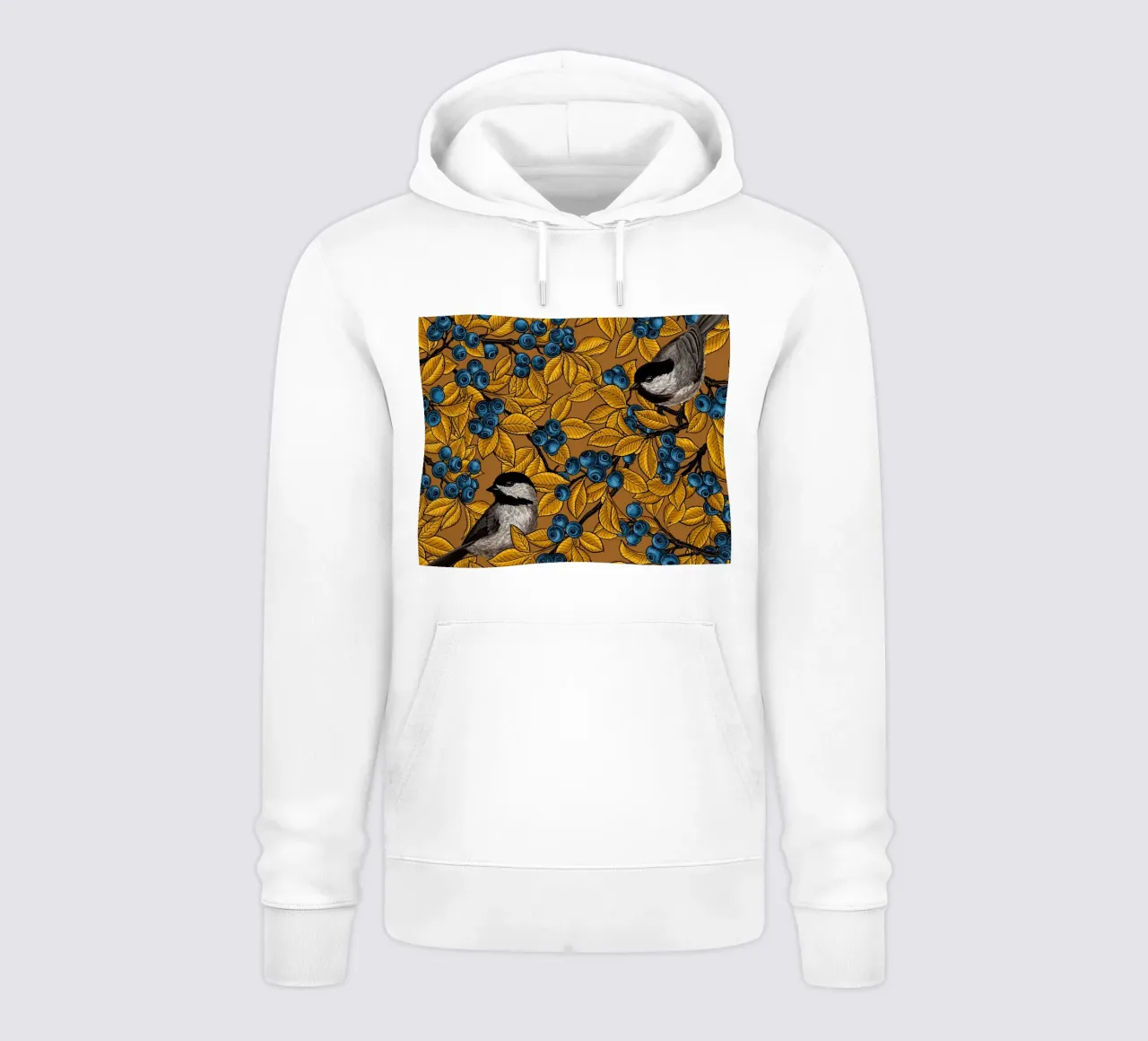 Uccelli Chickadee sui rami di mirtillo felpa con cappuccio da Painted Nature