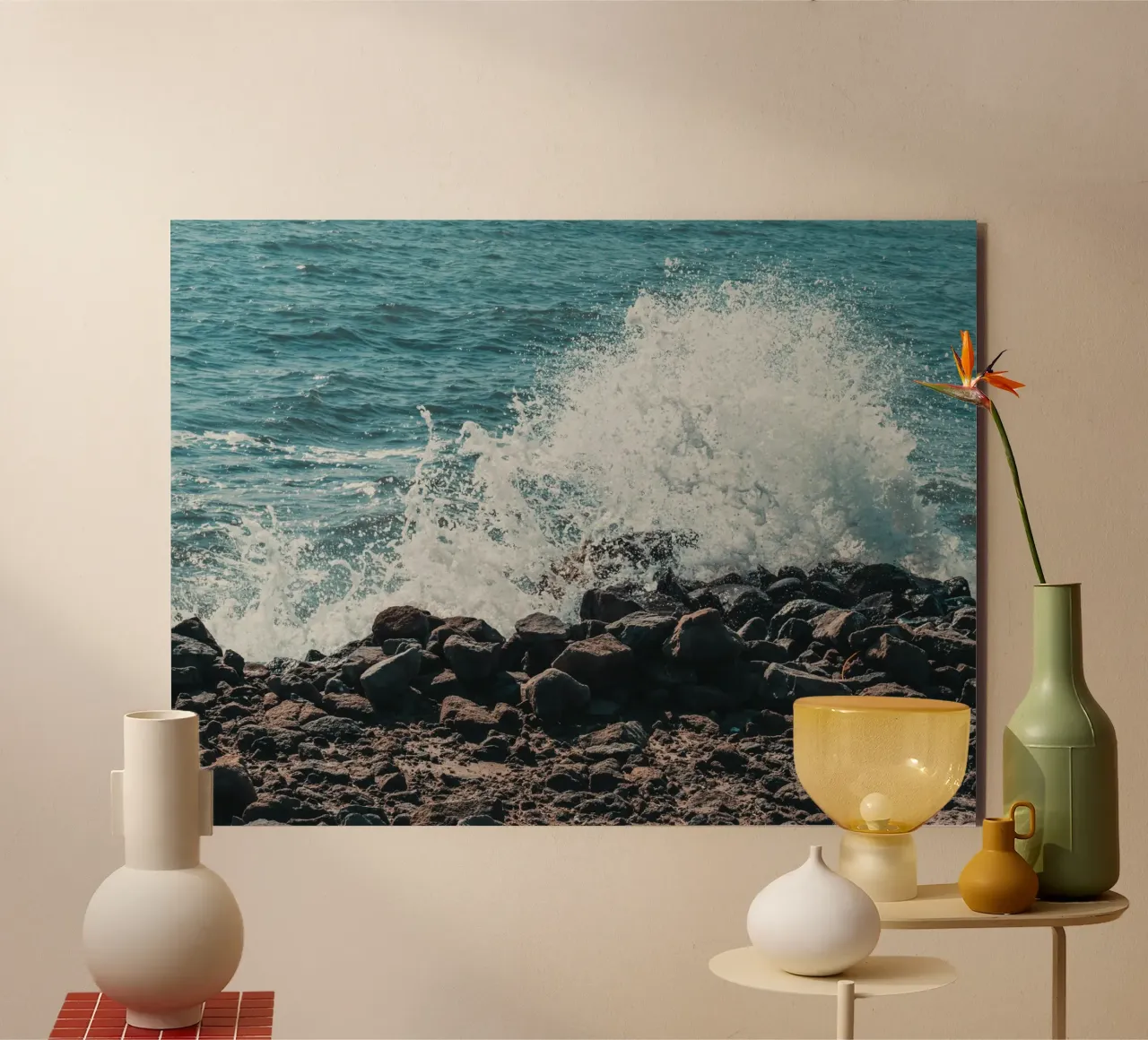 Spruzzi d'onda sulle rocce alluminio dibond da PhotoVibe Decor