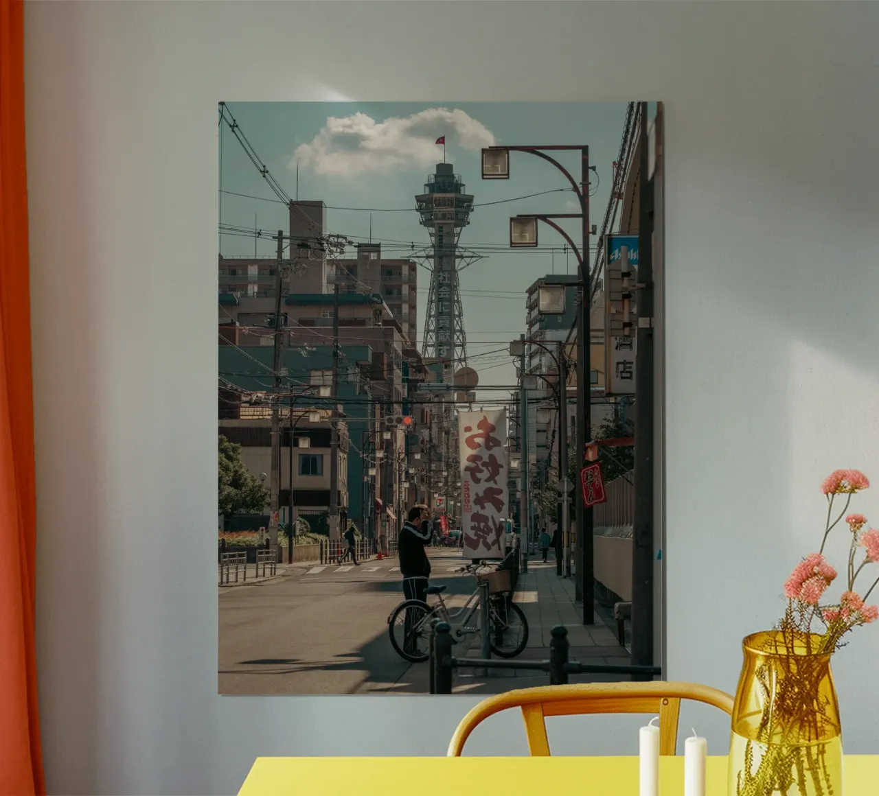 Scena di strada a Osaka poster con telaio in legno da Marcel Bisig