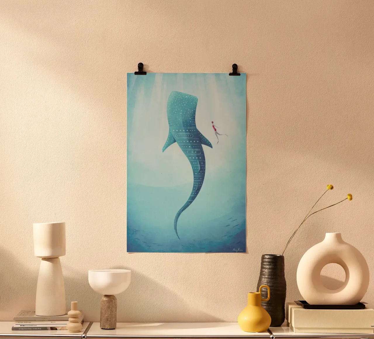 Whale Shark poster con telaio in alluminio da Henry Rivers