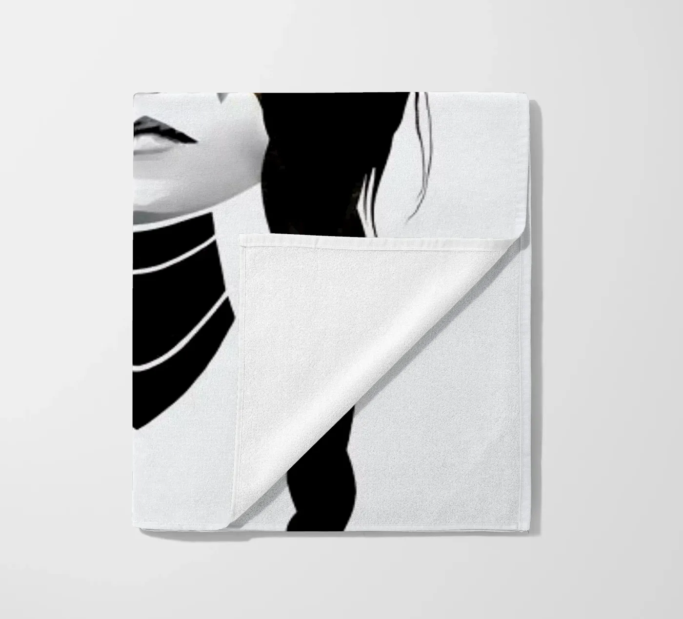 Bear Warrior Strandtuch von Ruben Ireland