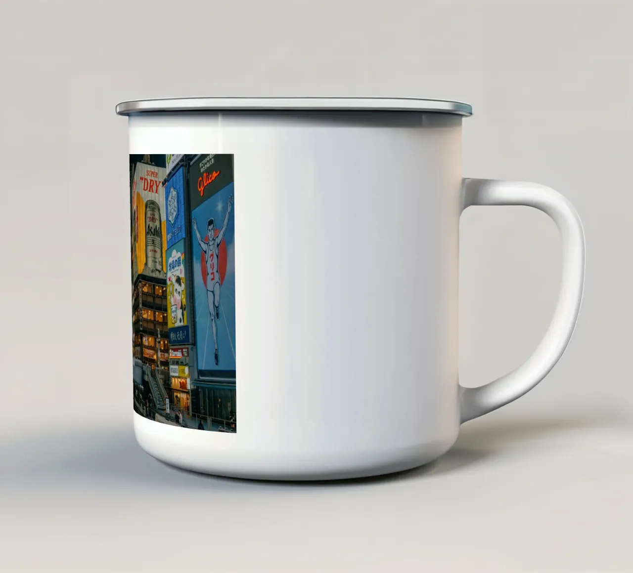 Dotonbori di notte - Osaka, Giappone tazza in smalto da Marcel Bisig