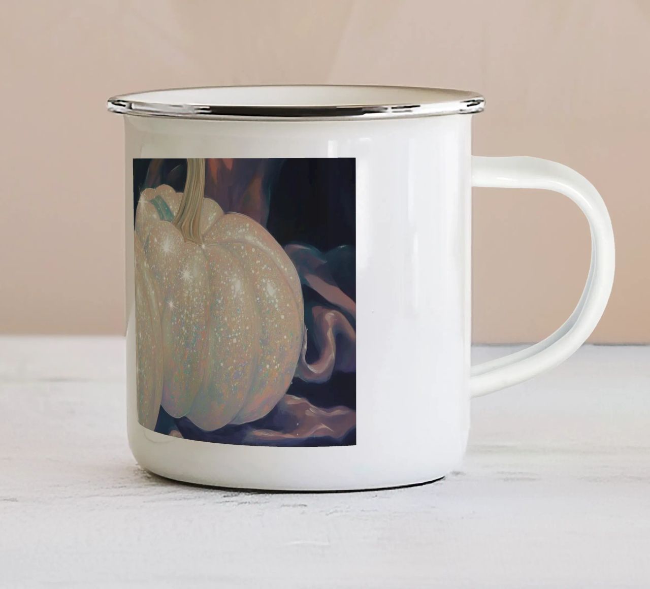 Zucche bianche scintillanti tazza in smalto da Melloi Art Print