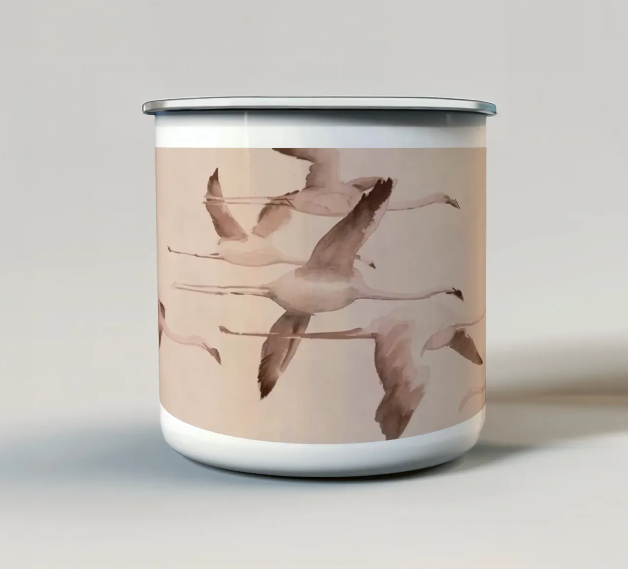 Fenicotteri acquerellati nei toni tenui del rosa salmone tazza in smalto da Art by Susana Miranda ilustración