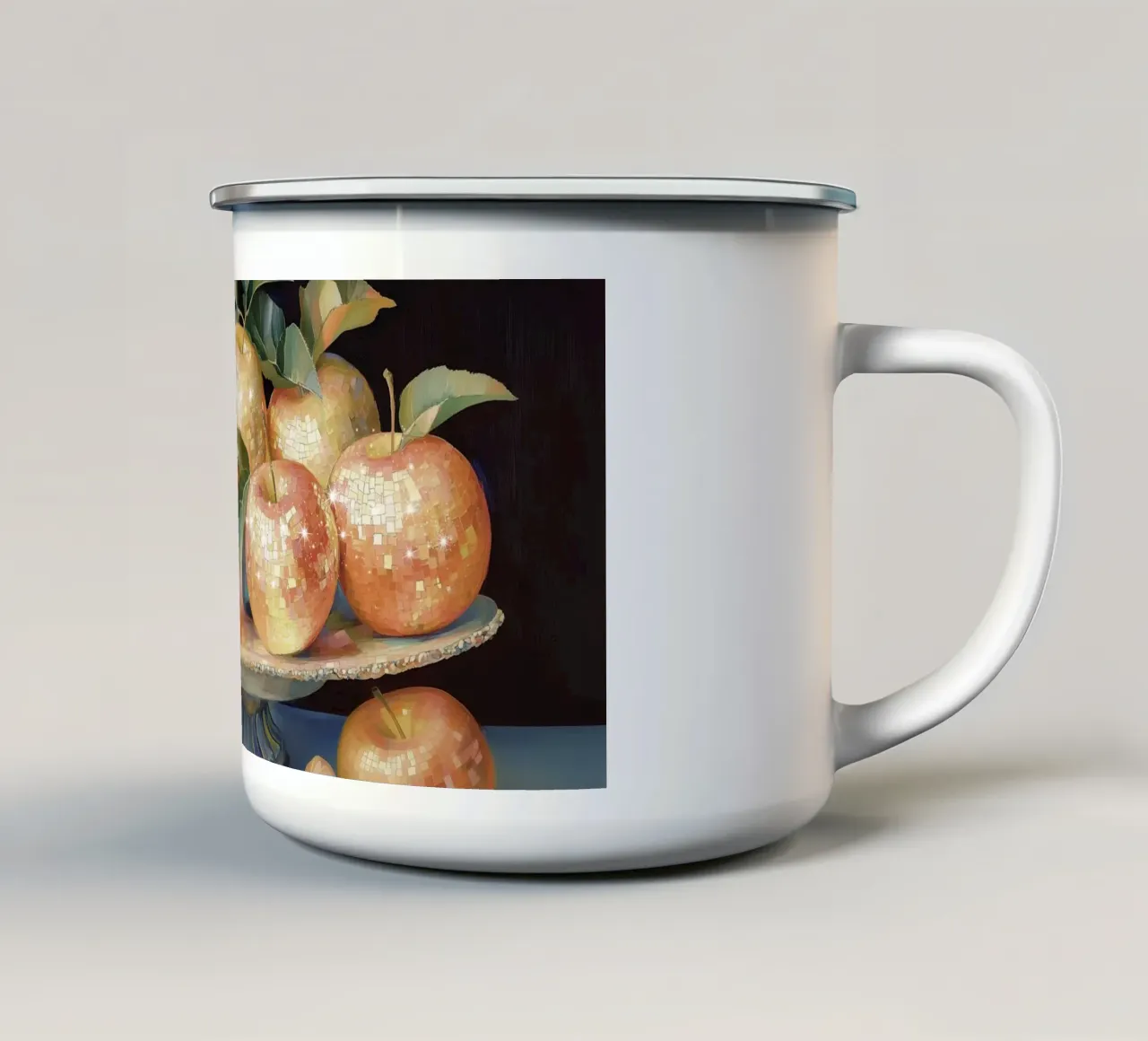 Natura morta di mele discoidali su un piatto decorativo tazza in smalto da Melloi Art Print