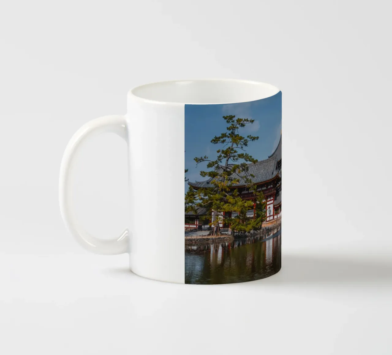 Tempio Todai-ji a Nara, Giappone tazza in ceramica da Marcel Bisig