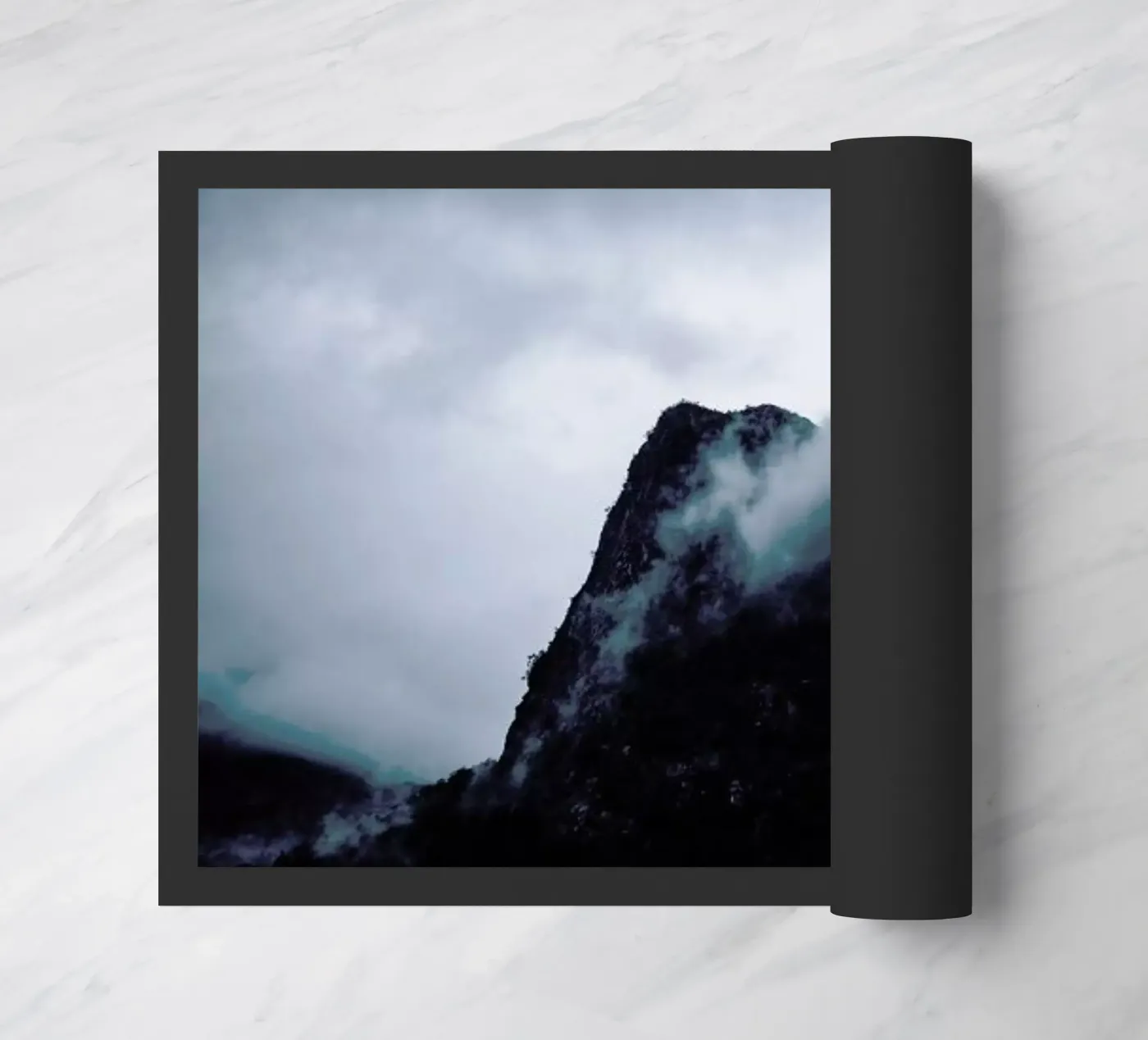 Grey Fußmatte von Chris Abatzis