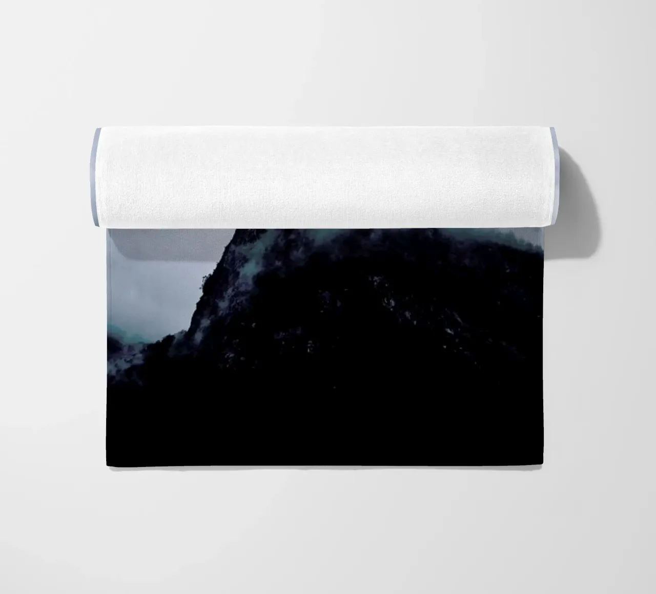 Grey telo mare da Chris Abatzis