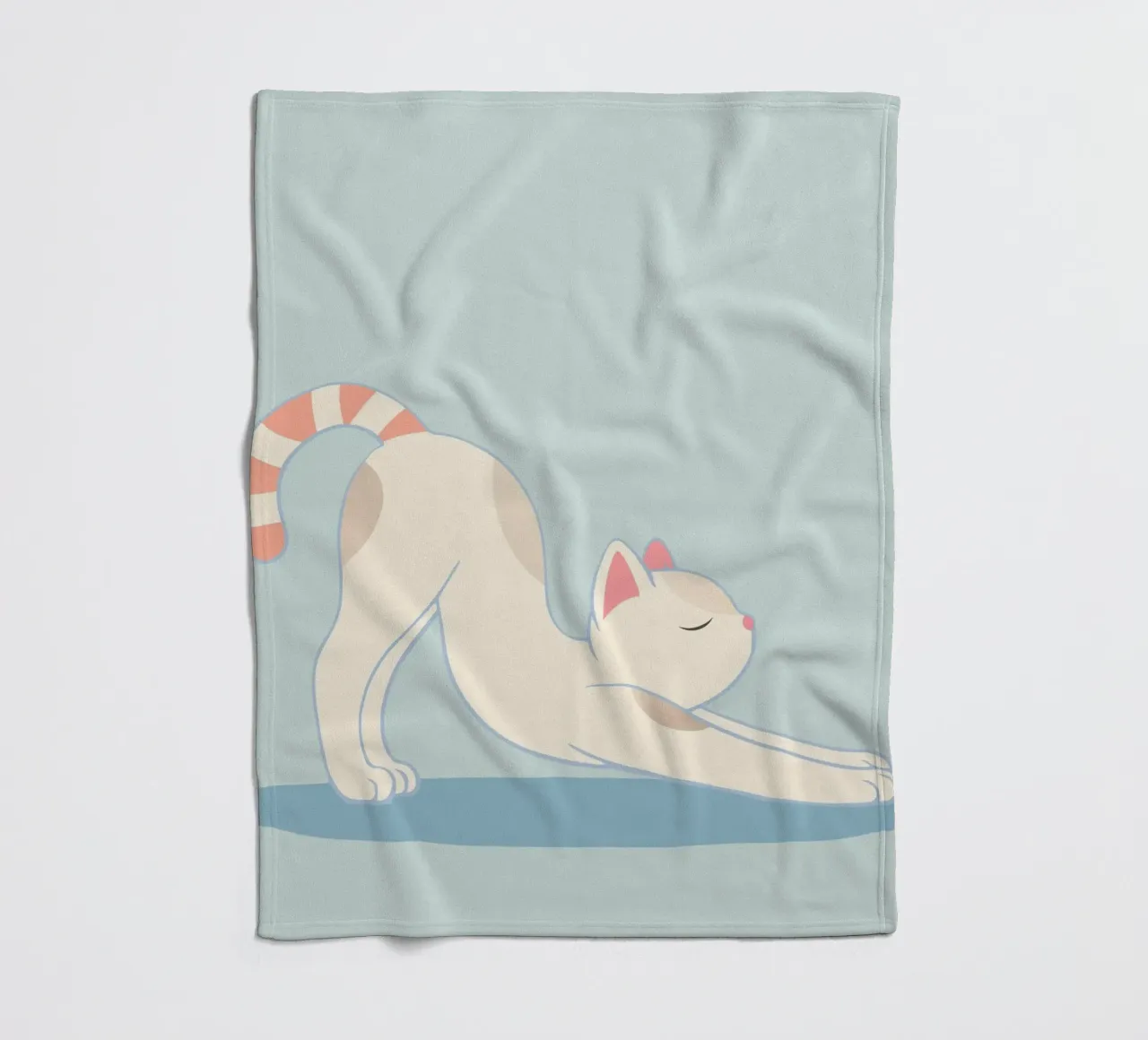 chat mignon dans la pose d'étirement classique du yoga plaid polaire de namosh