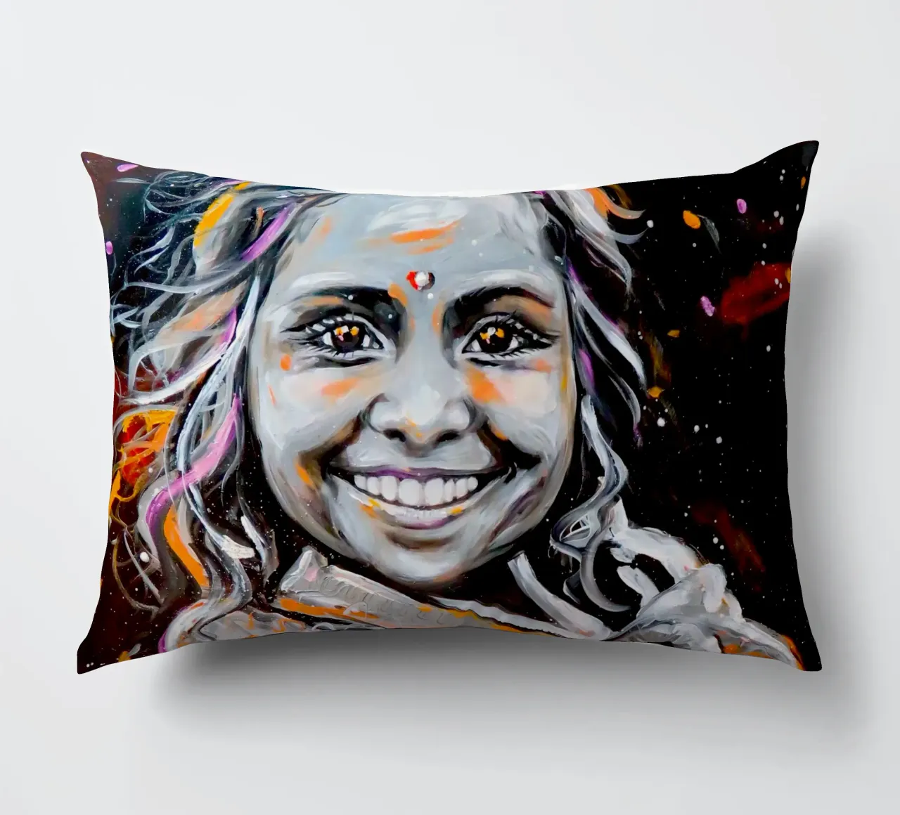 A Smile from India cuscino da Happy 😃 Art 🎨 by Christine Schnoell