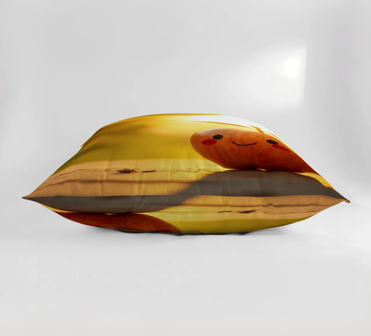 Una mela felice con un sorriso e delle foglie si gode il tramonto cuscino da DesignDoodle