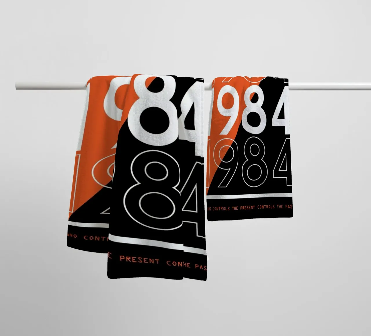 1984 asciugamano da bagno da 121 Creatives