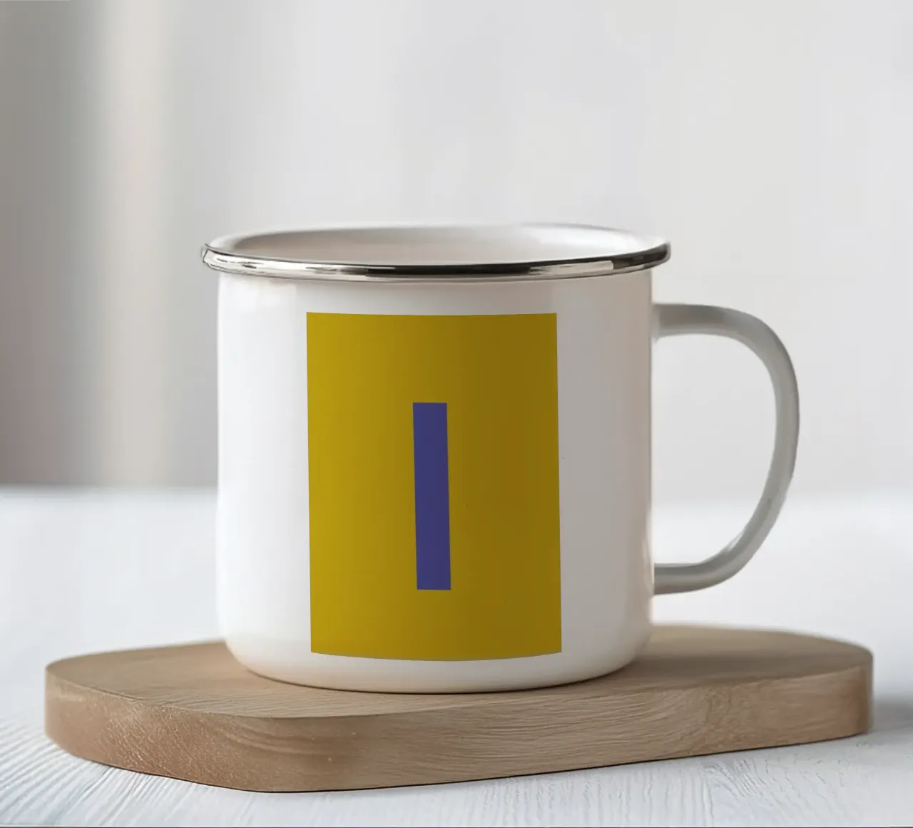 Yellow Letter I tazza in smalto da Studio One