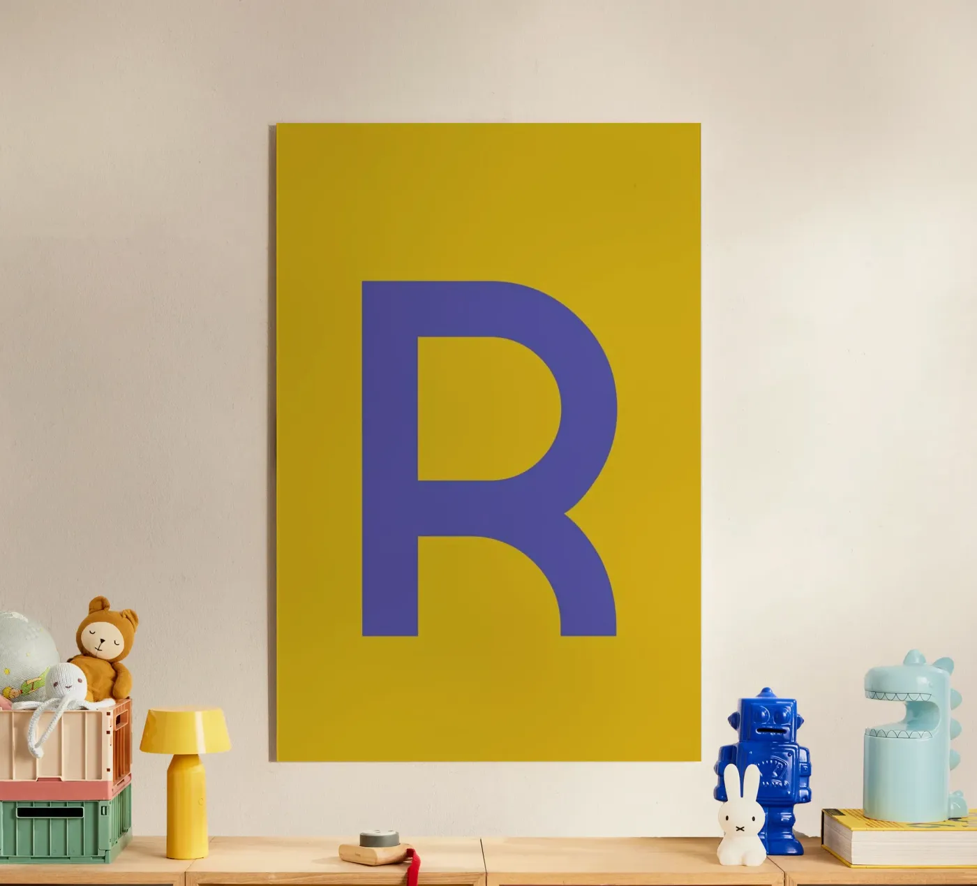 Yellow Letter R plexiglass da Studio One
