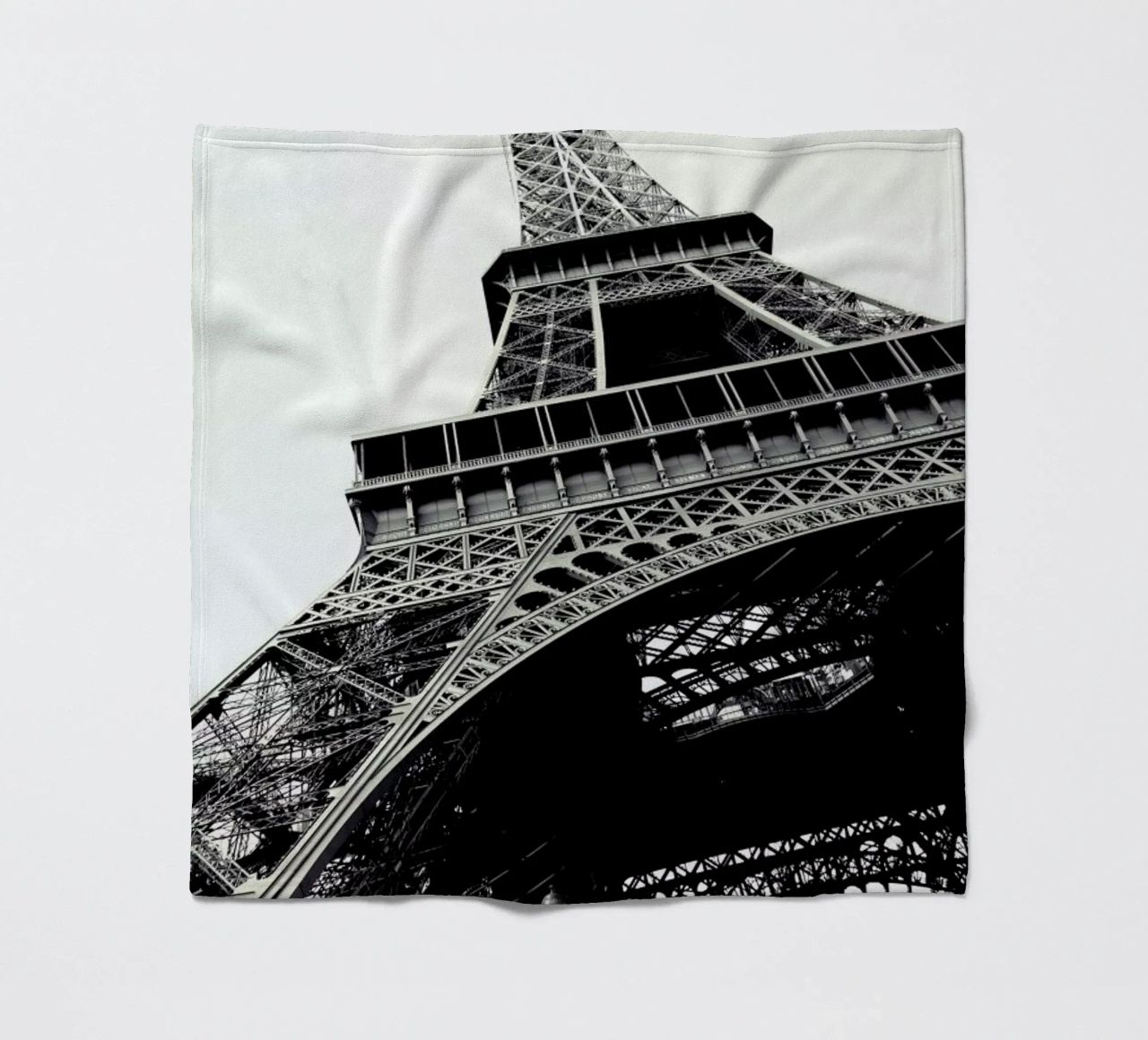 Tour Eiffel Fleecedecke von Magdalena Martin Photography