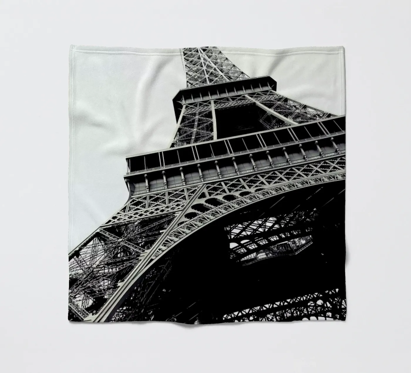 Tour Eiffel Fleecedecke von Magdalena Martin Photography