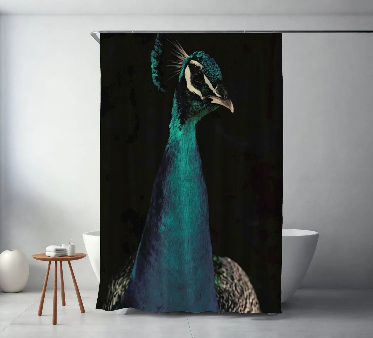 Peacock And Proud Duschvorhang von Ingrid Beddoes