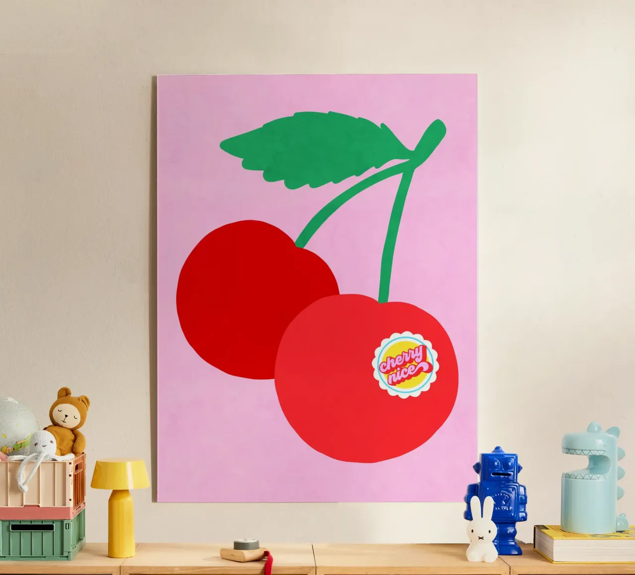 Coppia di ciliegie grandi con etichetta punzonata "Cherry Nice". plexiglass da Dominique Vari