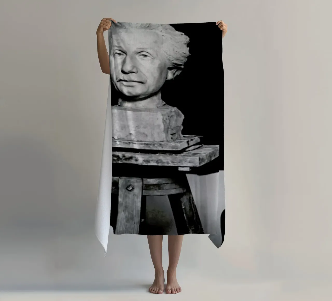 Albert Einstein Portrait telo mare da Gallery Print and Art Limited