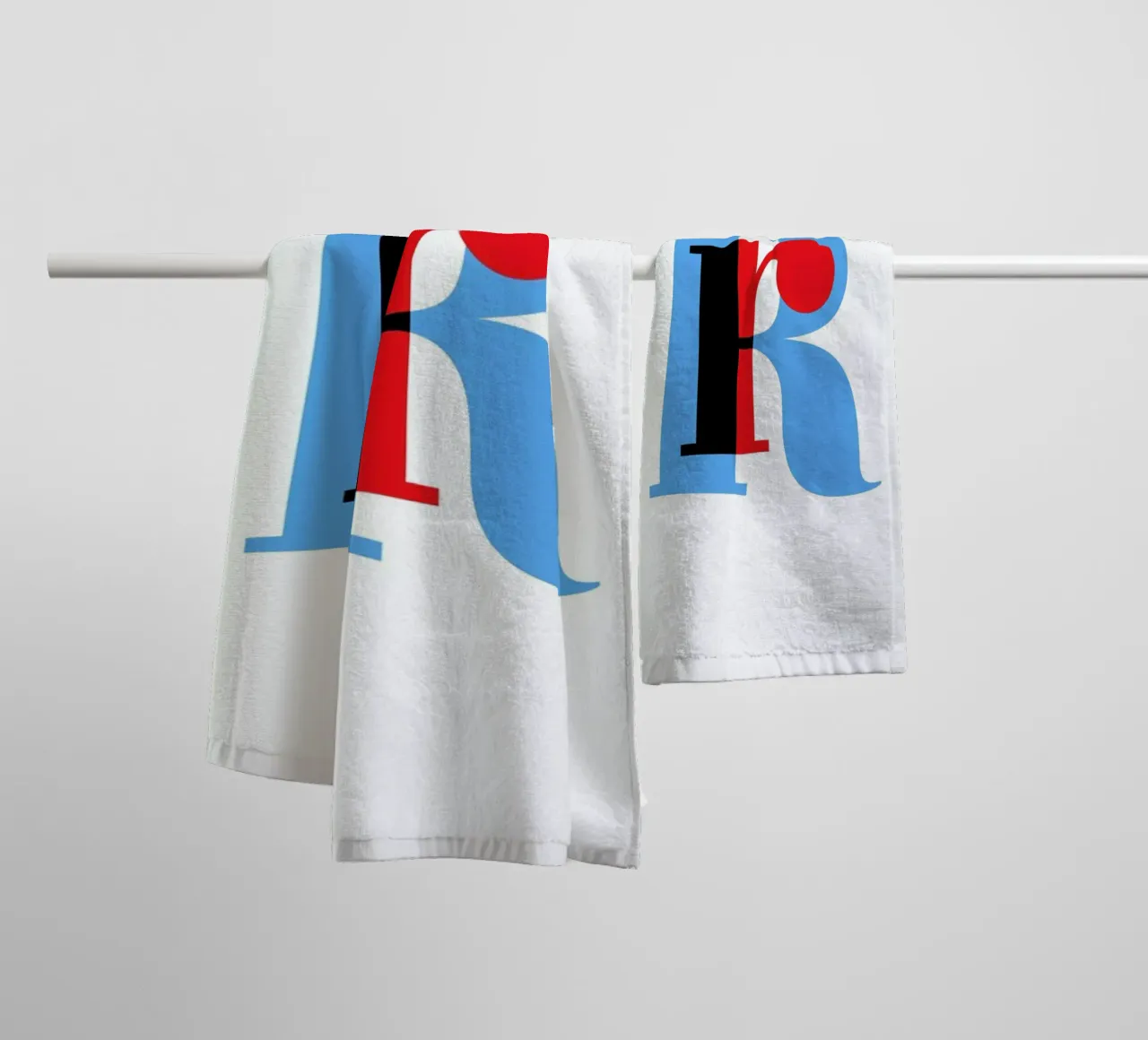 Cyan/Red R asciugamano da bagno da Studio One