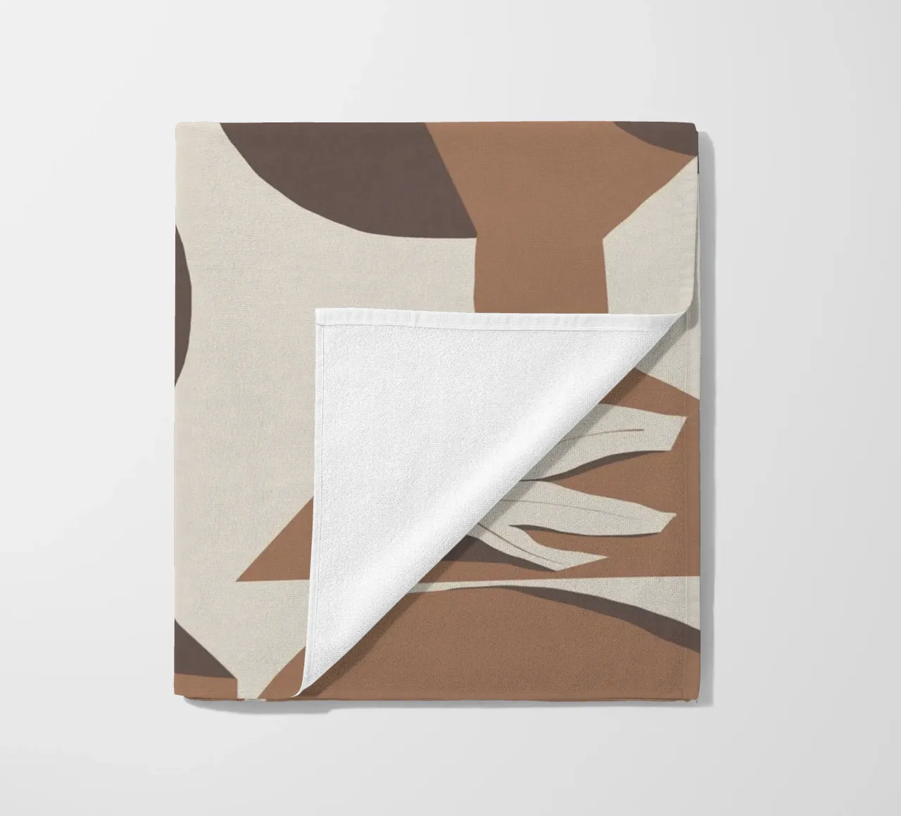 Mokka abstract decoratief 05 strandhanddoek van Little Dean