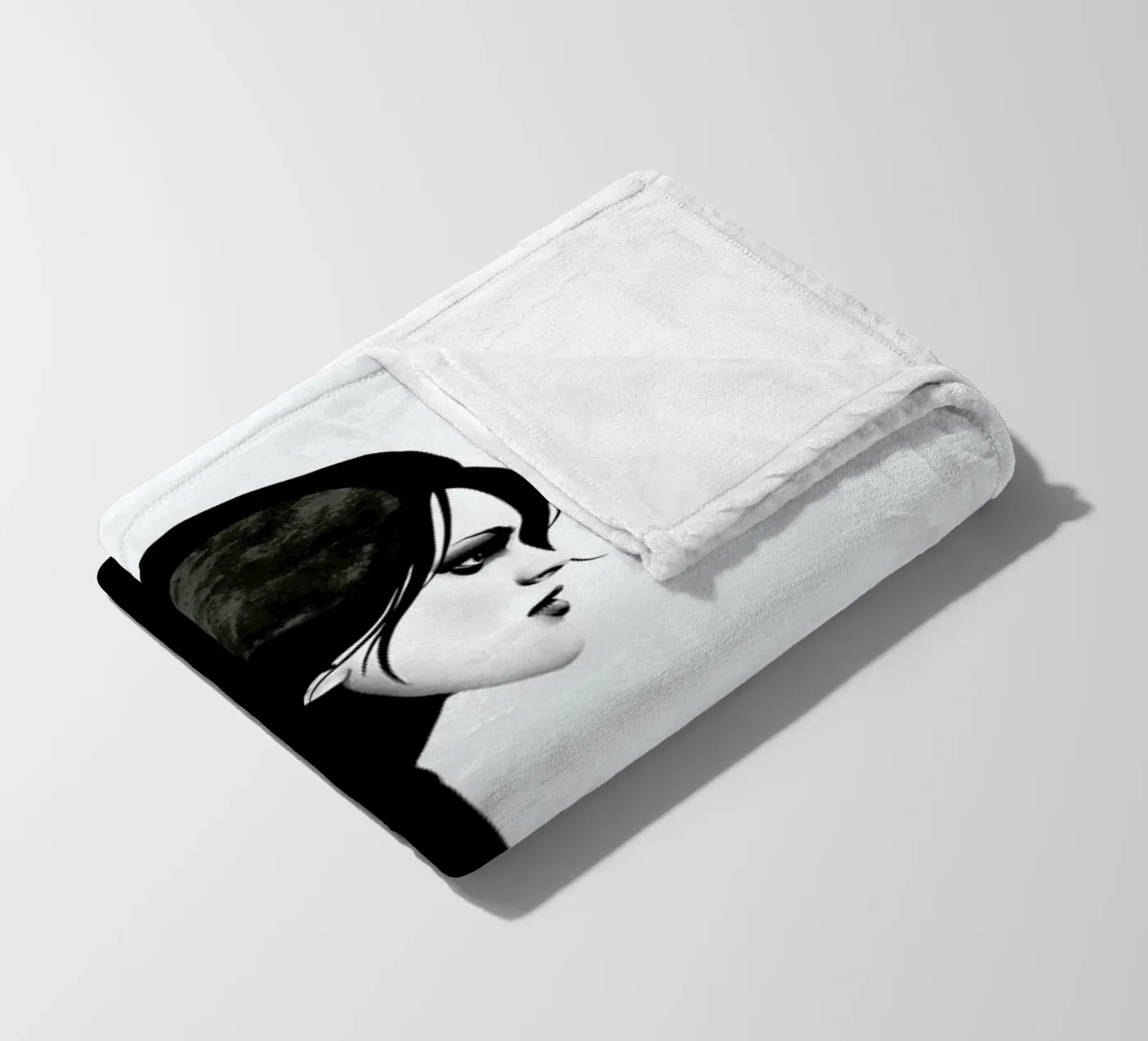 Amy coperta in pile da Ruben Ireland