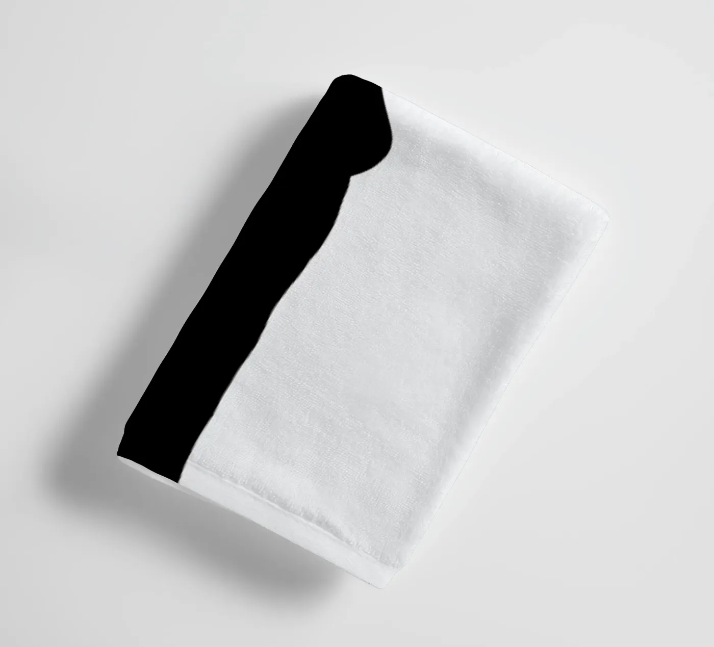 Amy badhanddoek van Ruben Ireland