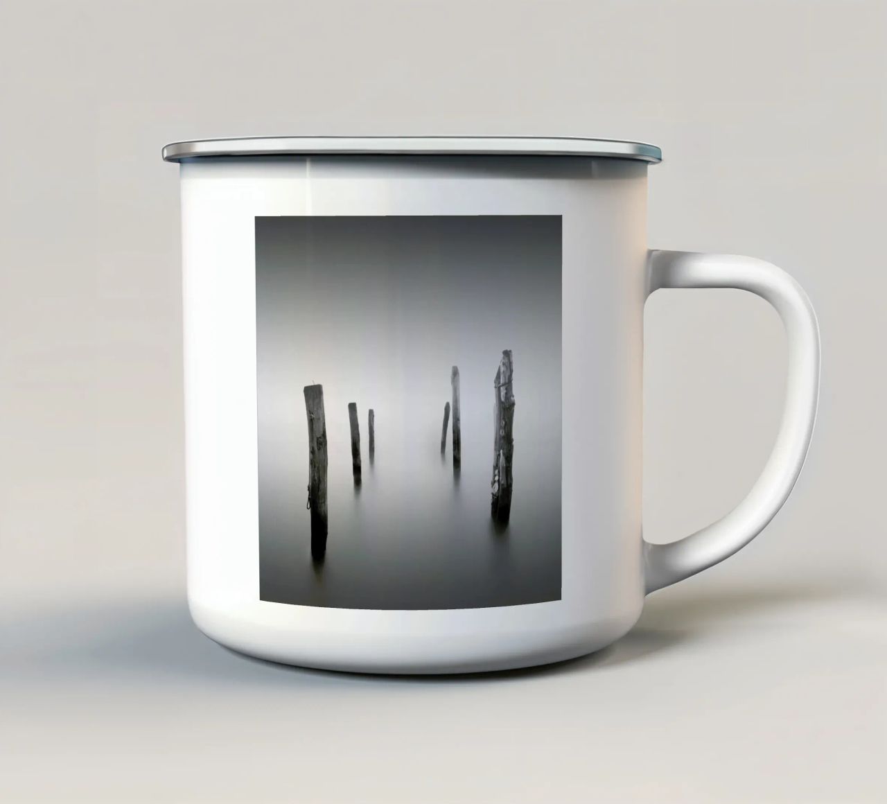 Nebbia Posta tazza in smalto da Michael J. Reibert