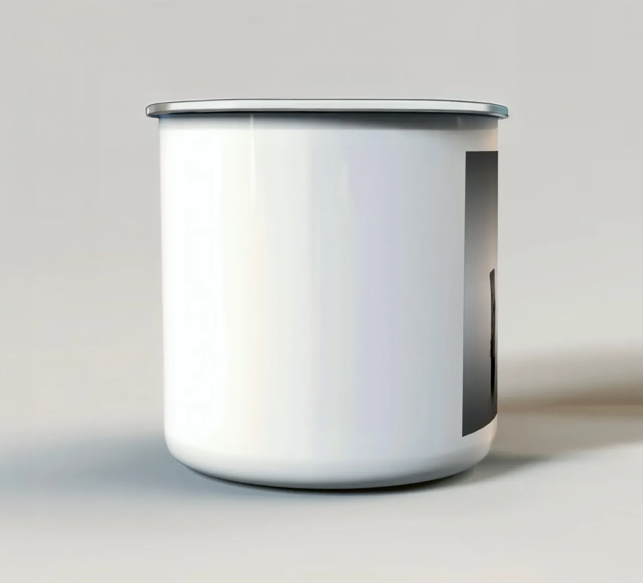 Nebbia Posta Emaille Tasse von Michael J. Reibert