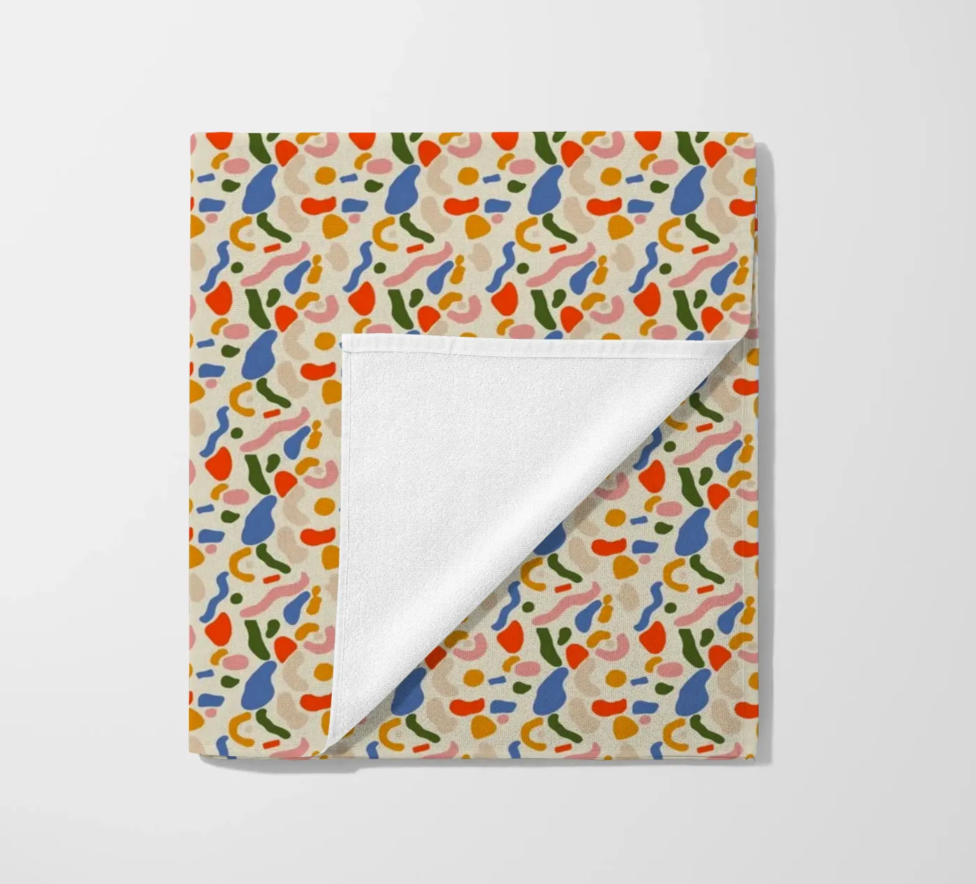 Confetti naadloos patroon strandhanddoek van Little Dean