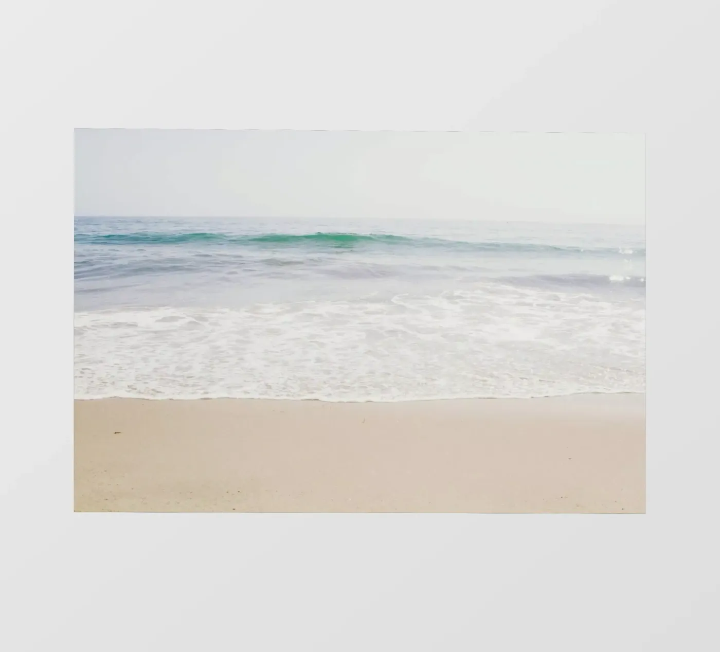 Malibu pellicola backlit da Catherine McDonald