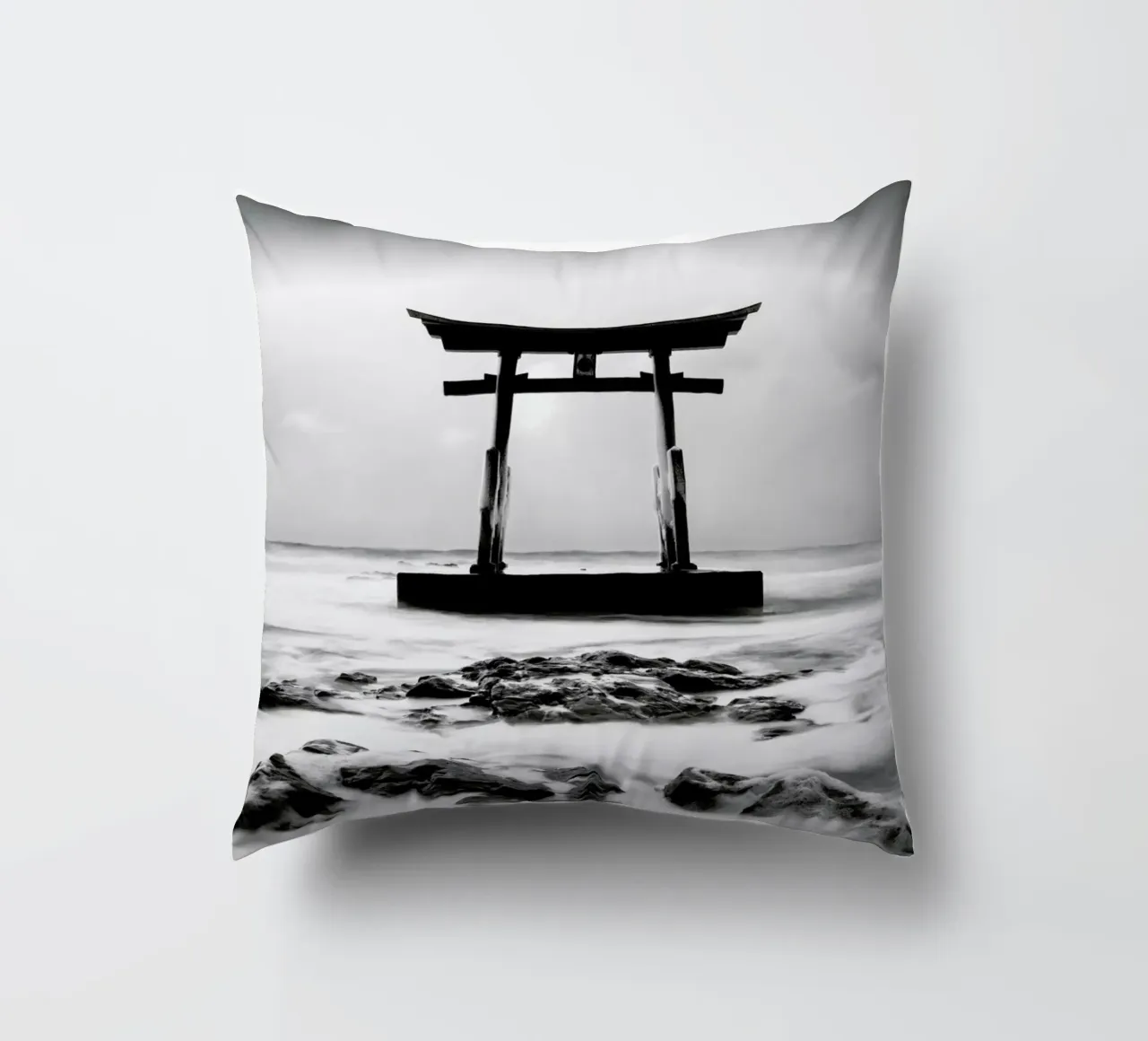 Torii Study 4 cuscino da Michael J. Reibert