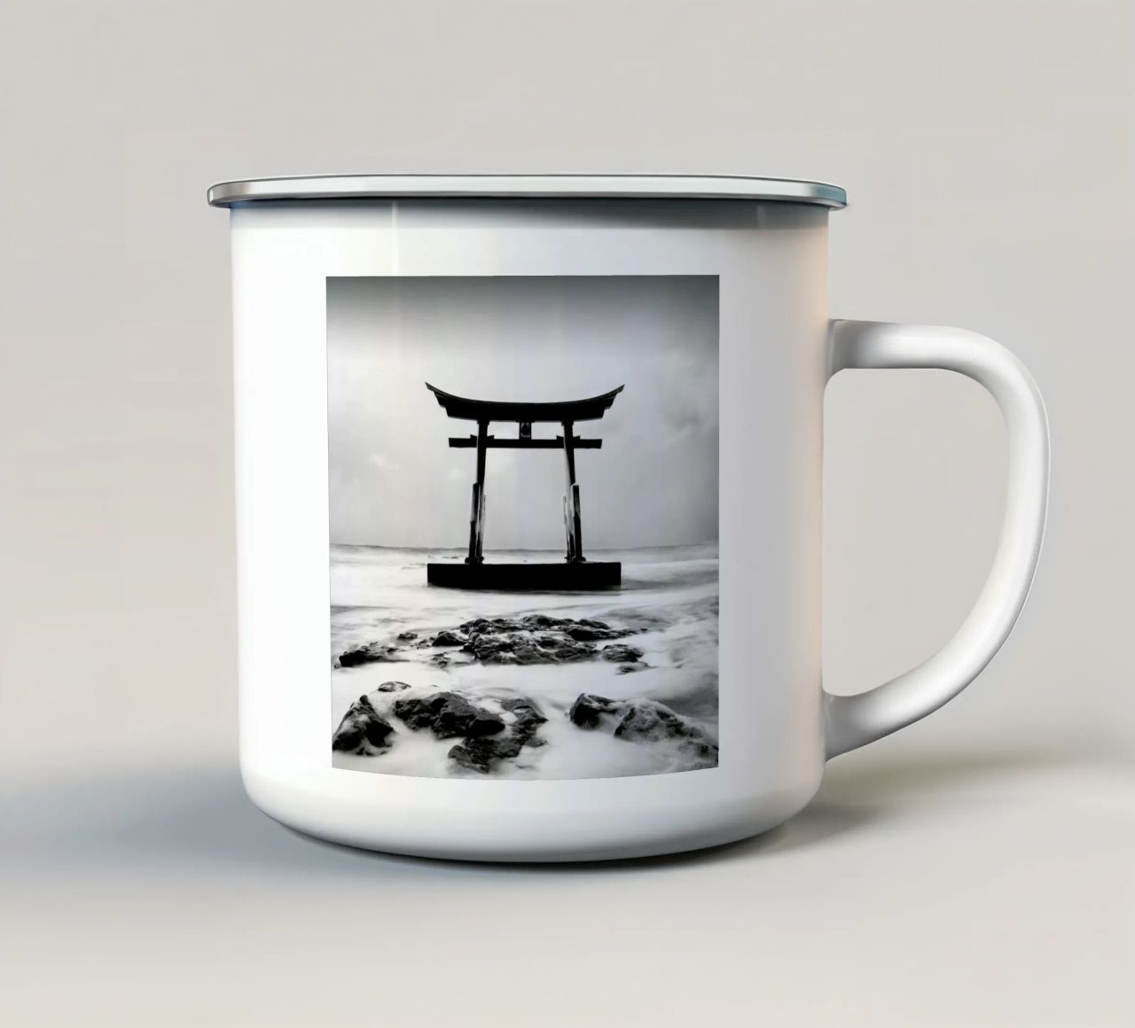 Torii Study 4 tazza in smalto da Michael J. Reibert
