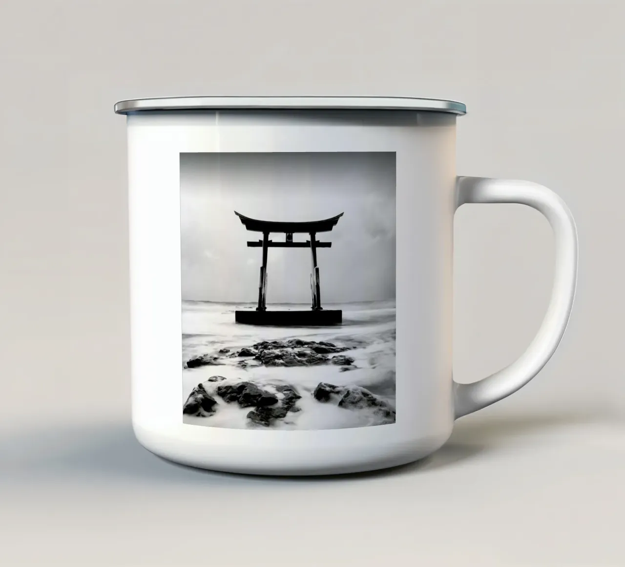 Torii Study 4 taza de esmalte de Michael J. Reibert
