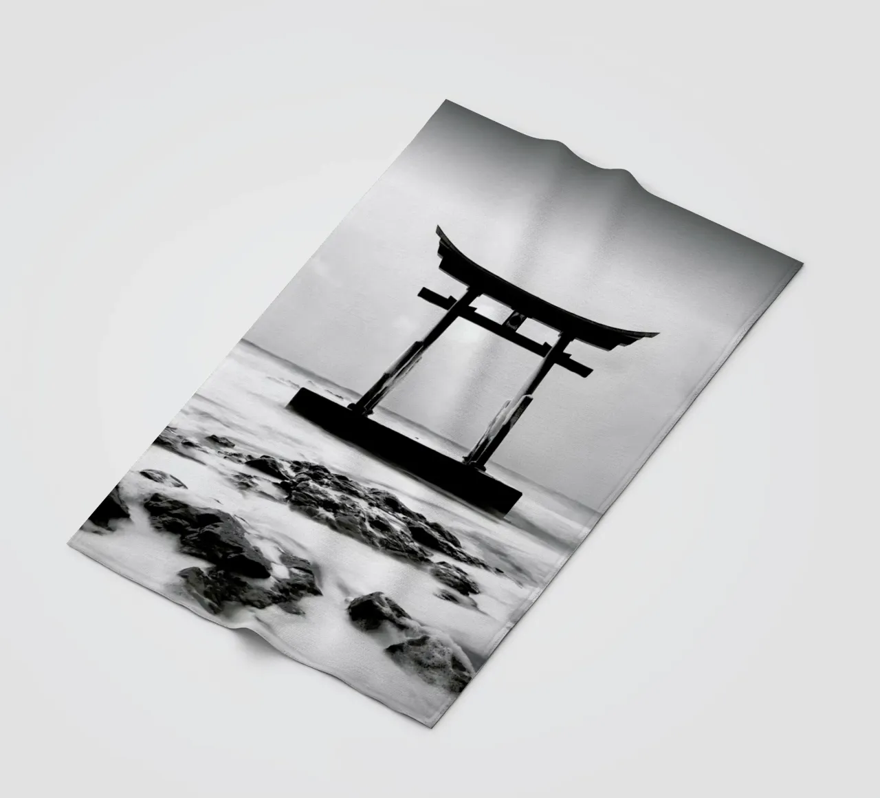 Torii Study 4 coperta in pile da Michael J. Reibert