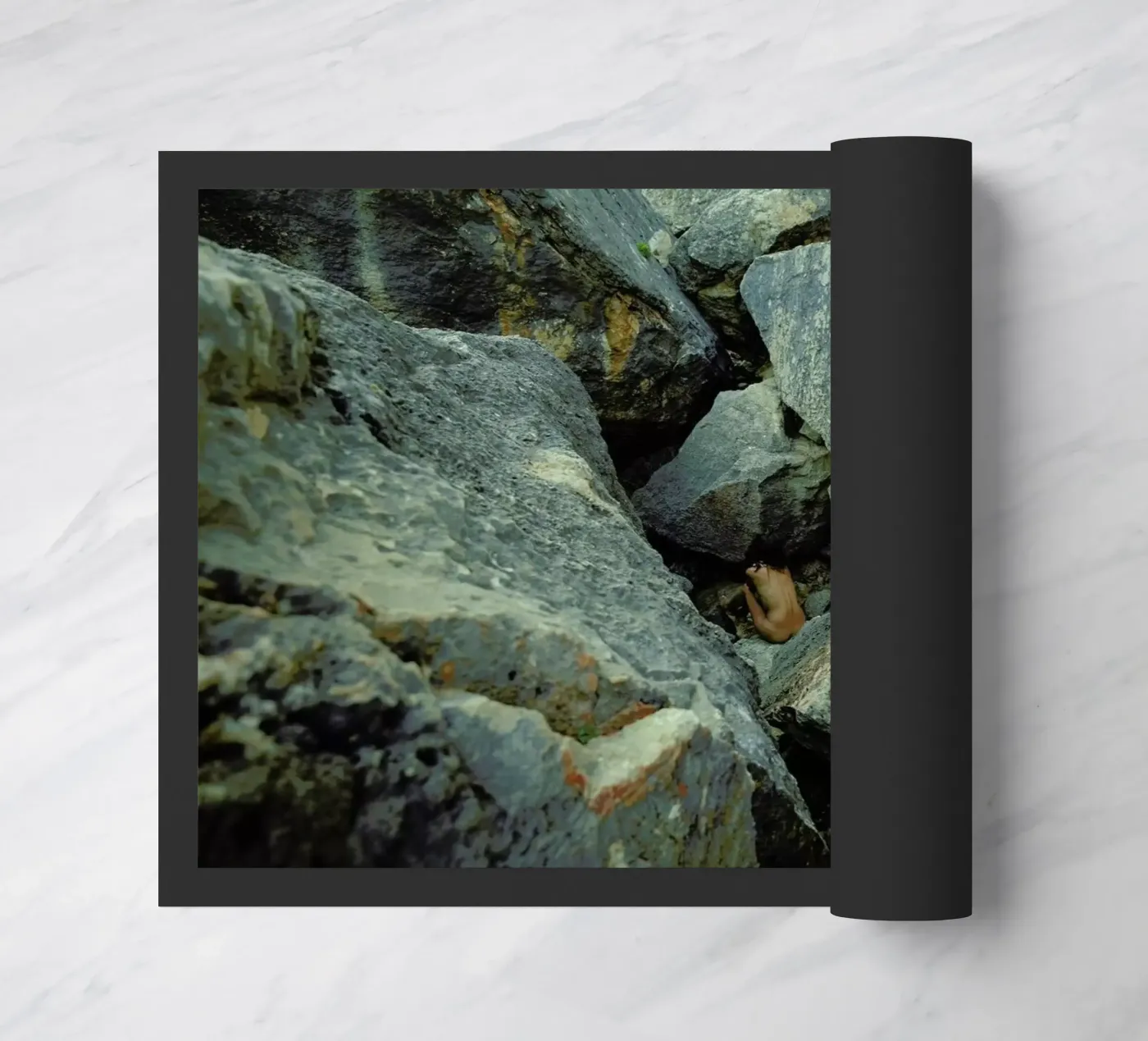 Awareness deurmat van Matevž Kosterov