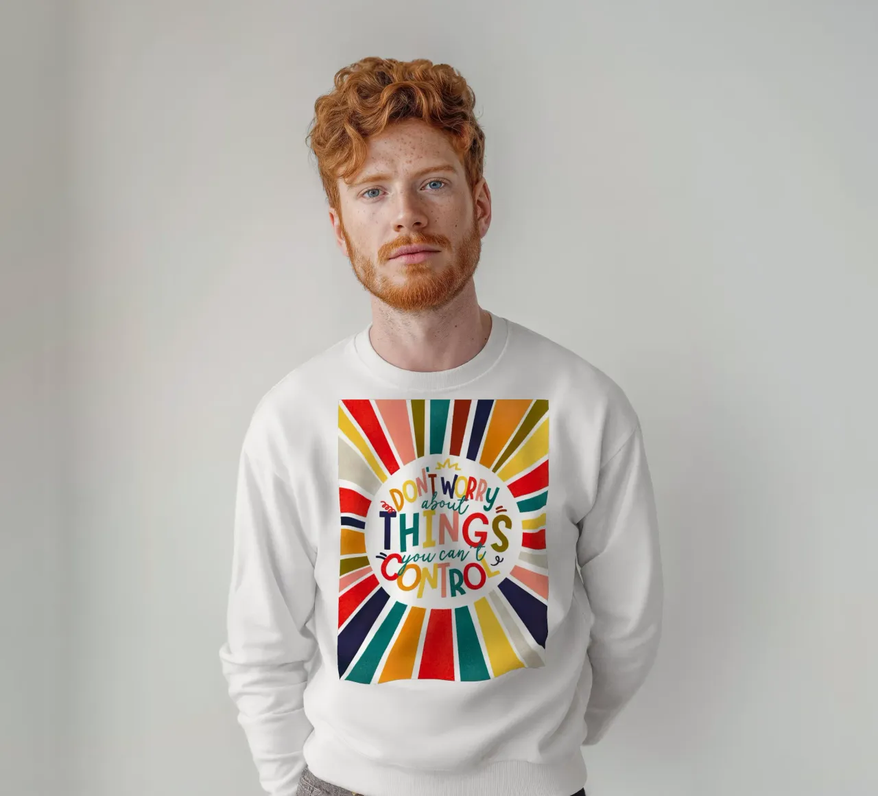 "Don't Worry" Motivational Quote Art Print - Colorful Rays felpa da showmemars