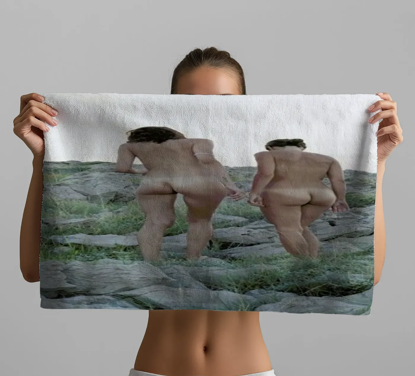 Consonance towel by Matevž Kosterov